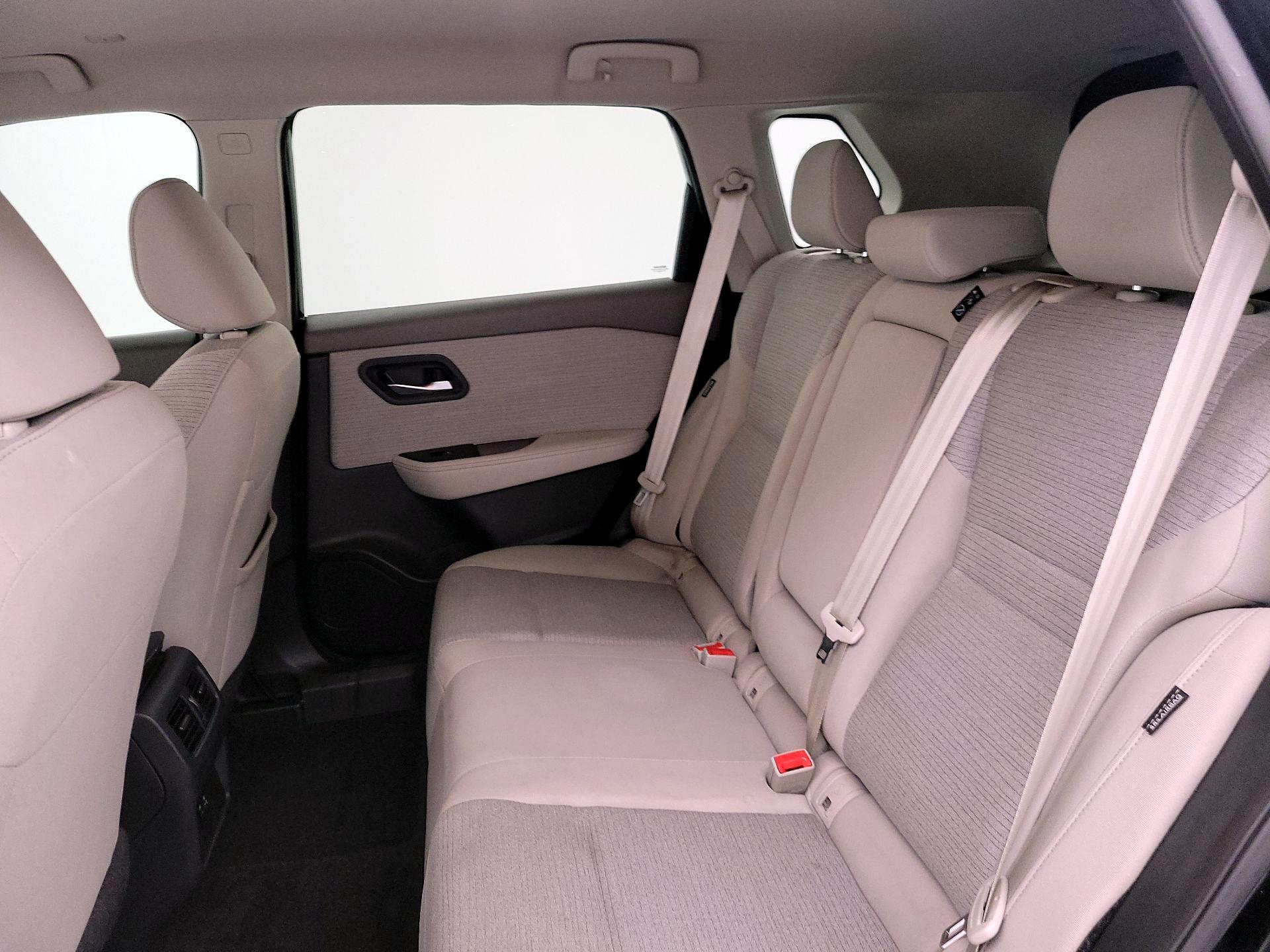 Thumbnail: 2023 Nissan Rogue - 19