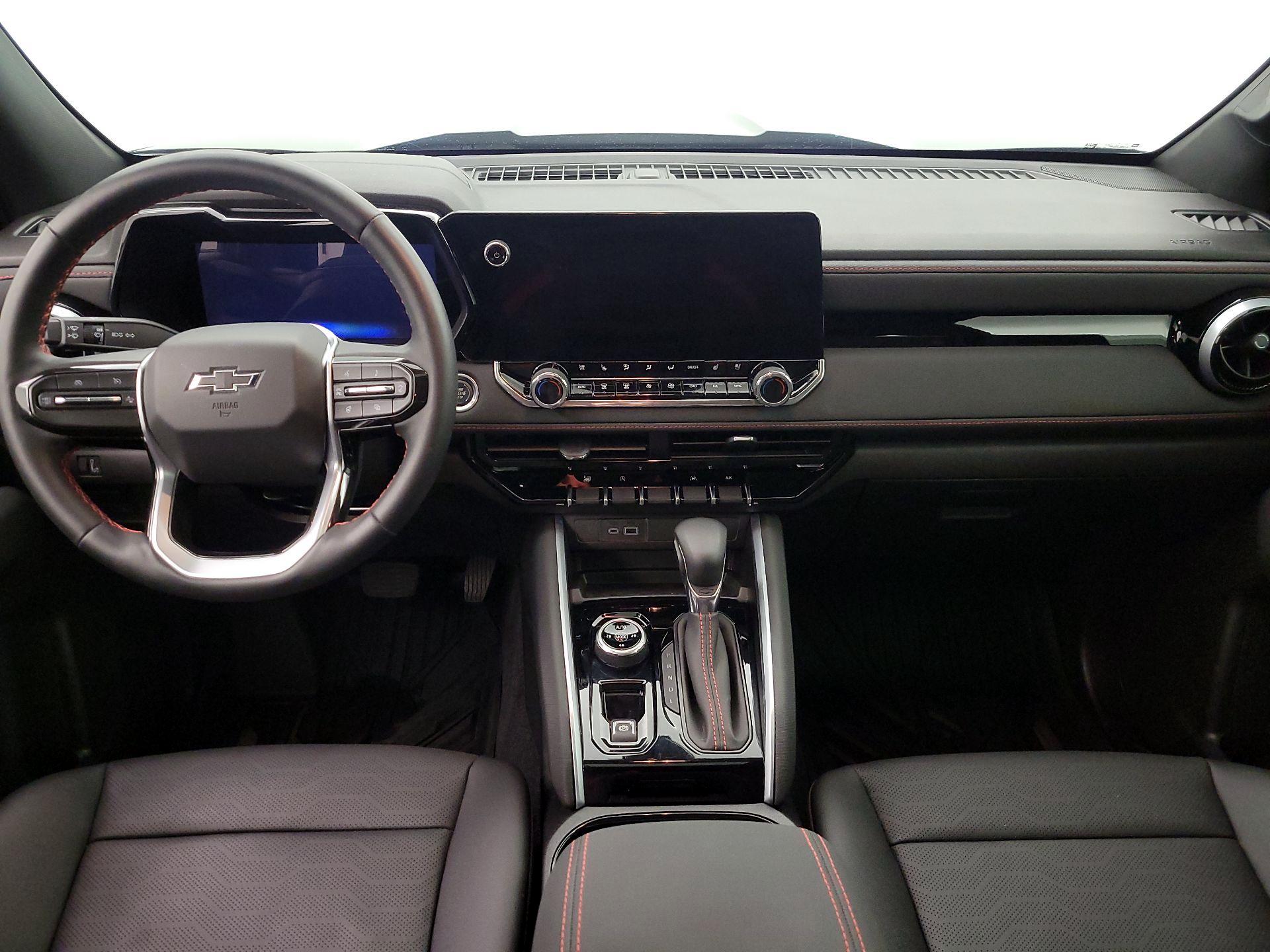 Thumbnail: 2025 Chevrolet Colorado - 9