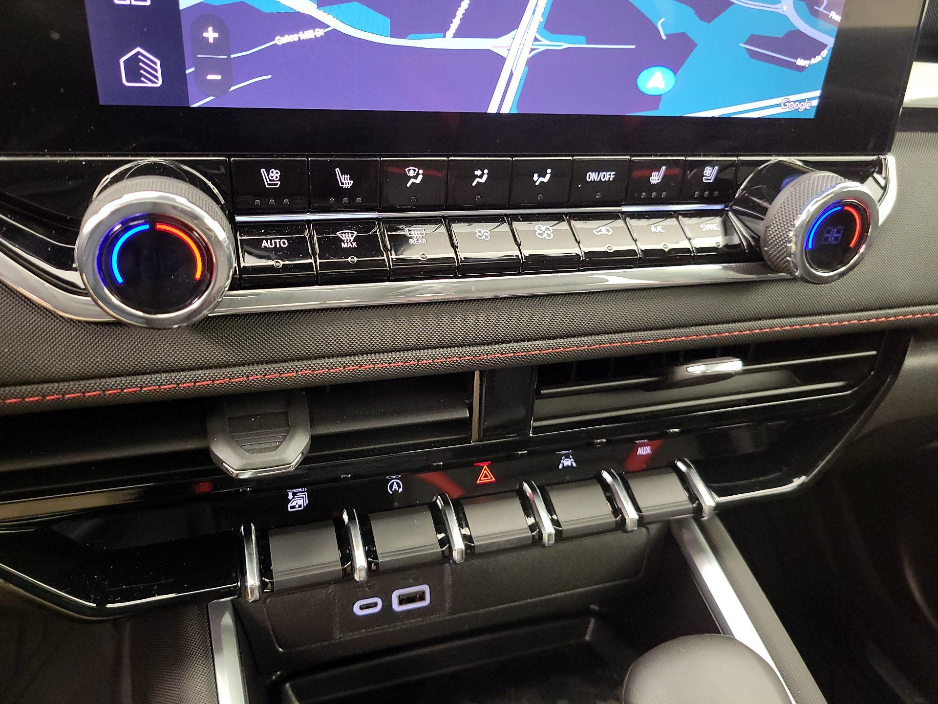 Thumbnail: 2025 Chevrolet Colorado - 17