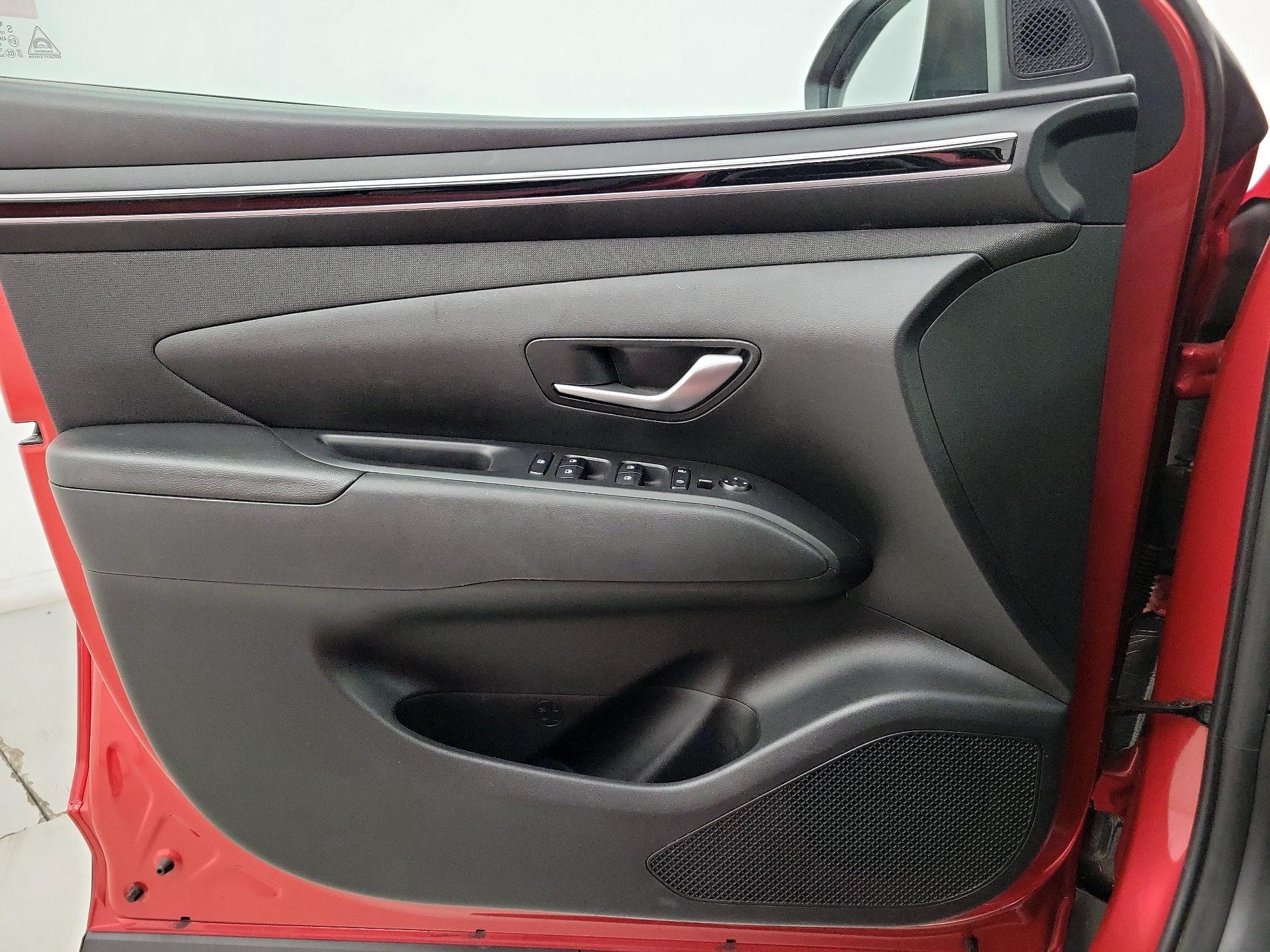 Thumbnail: 2023 Hyundai Tucson - 12