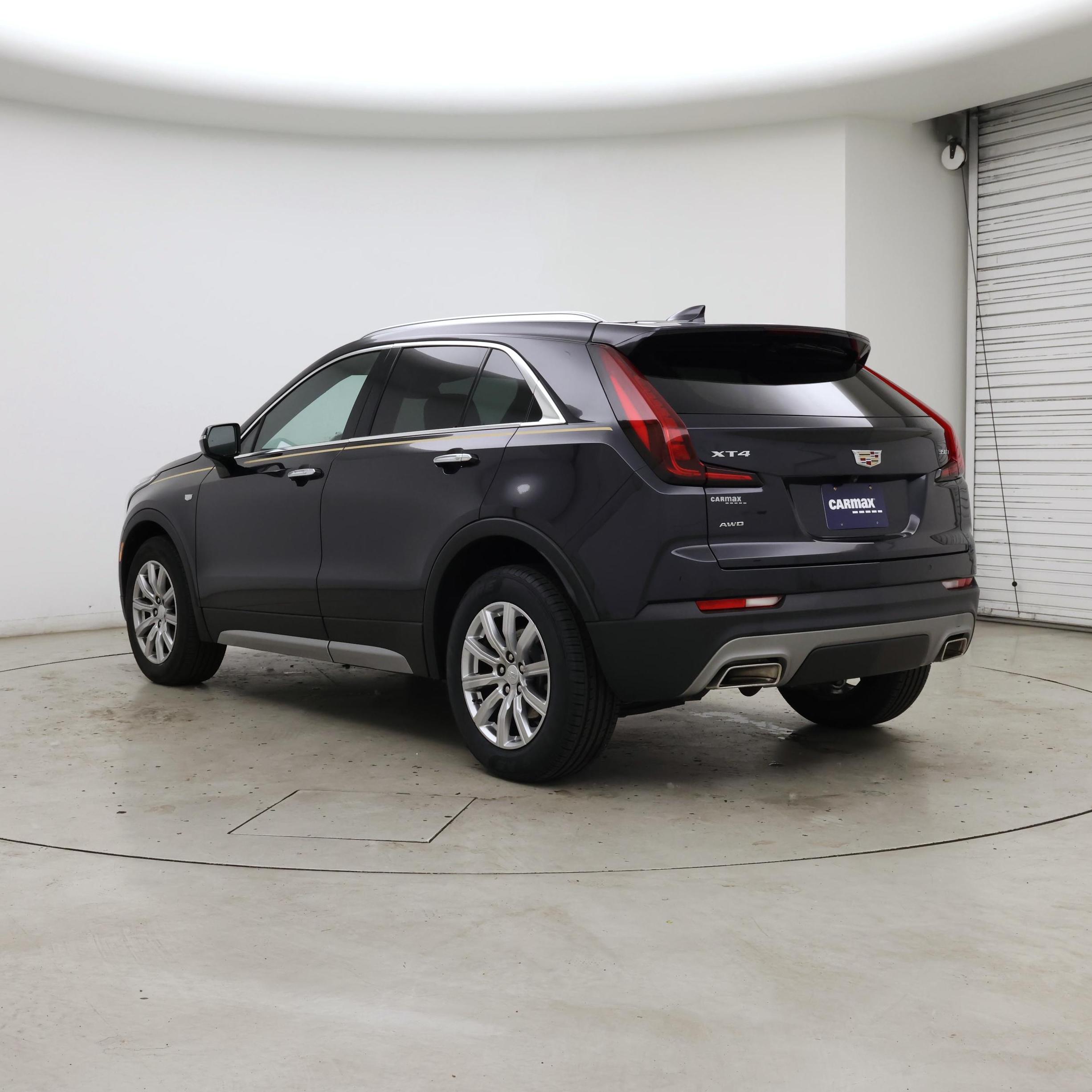 Thumbnail: 2023 Cadillac XT4 - 2