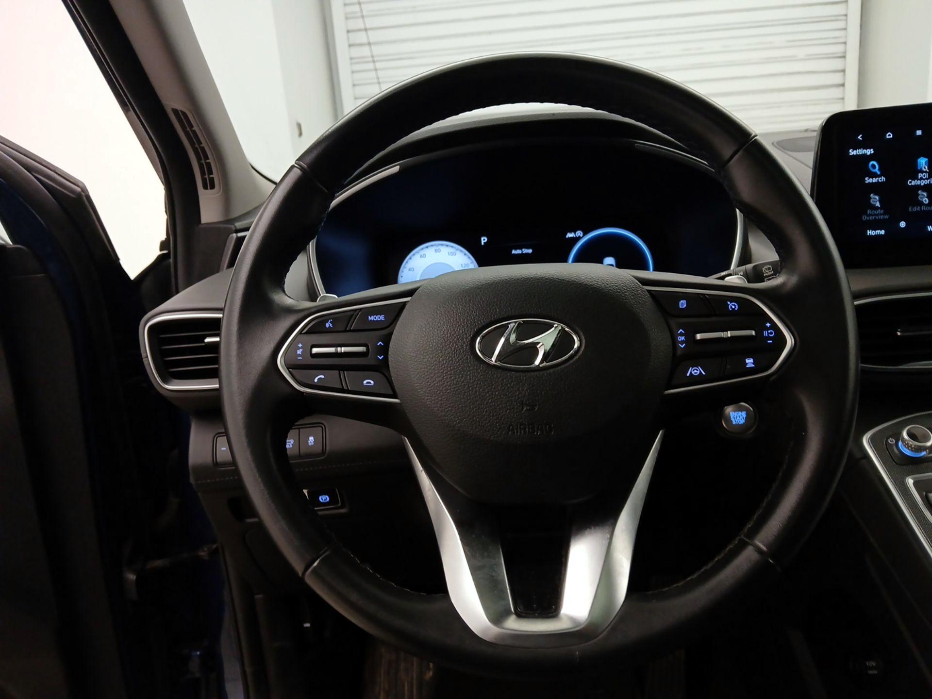 Thumbnail: 2022 Hyundai Santa Fe - 10