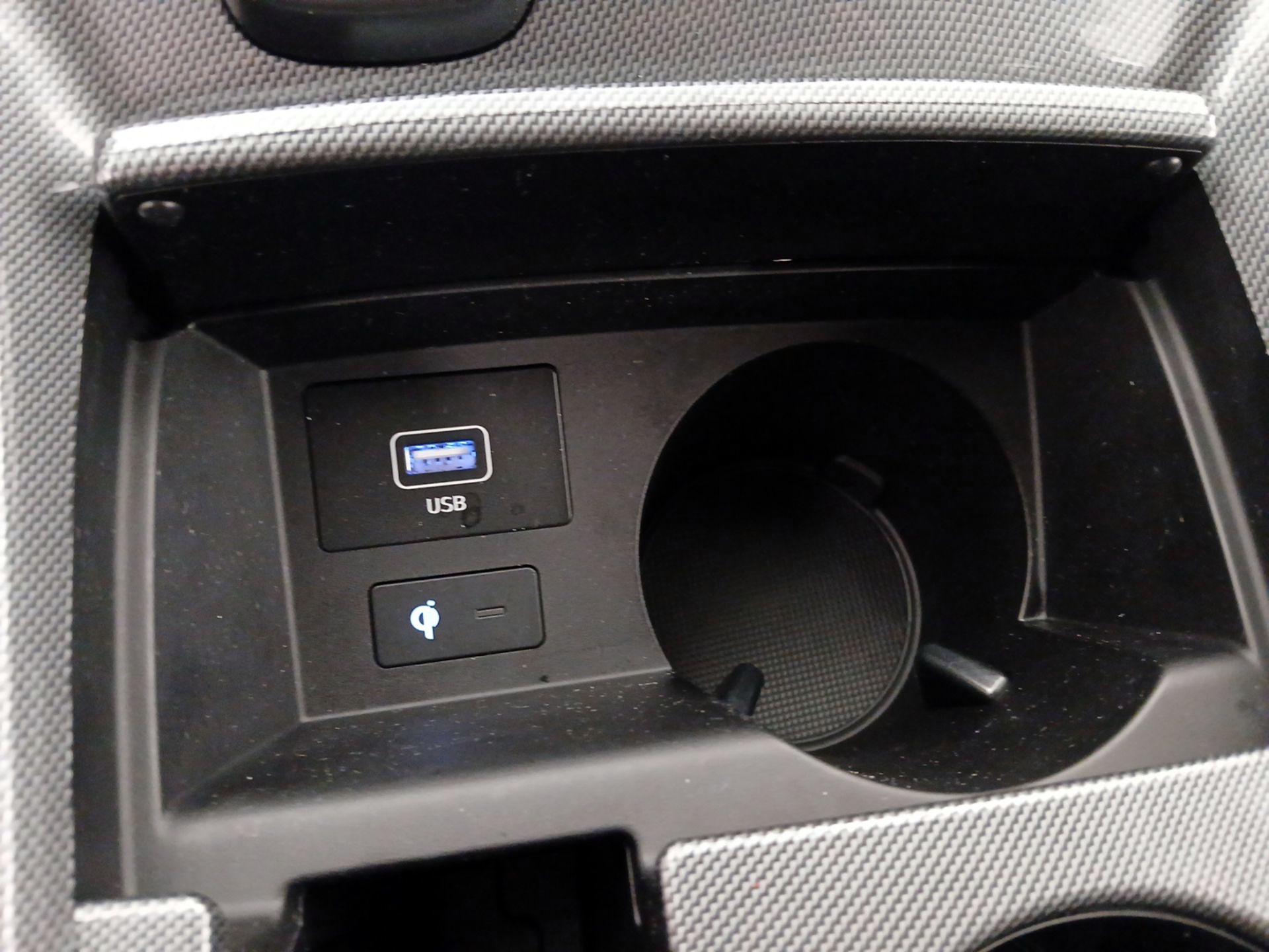 Thumbnail: 2022 Hyundai Santa Fe - 19