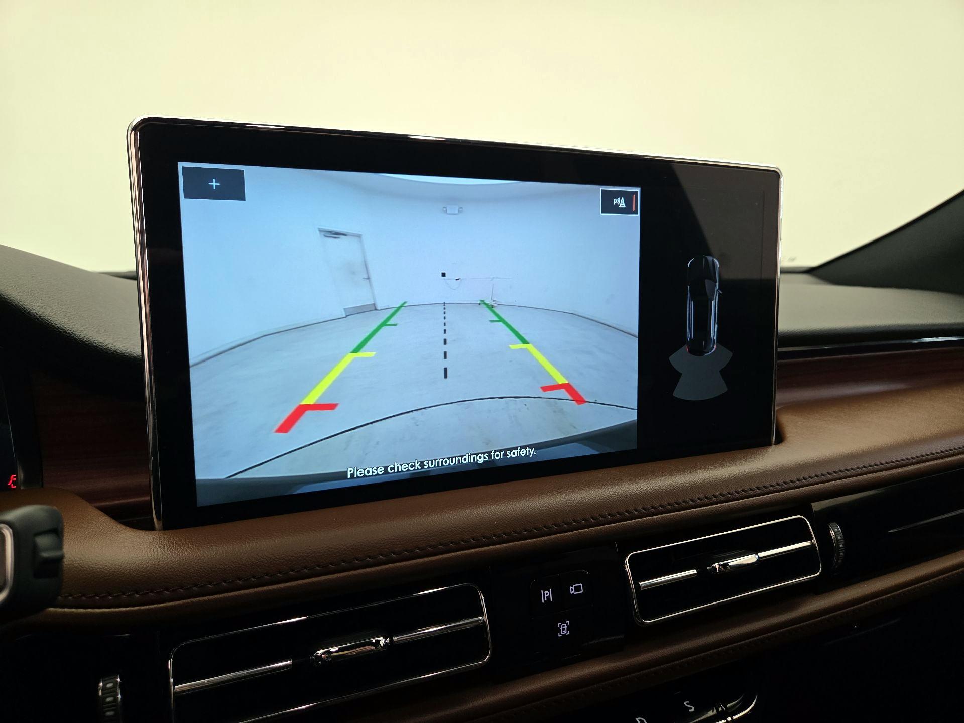 Thumbnail: 2023 Lincoln Nautilus - 14