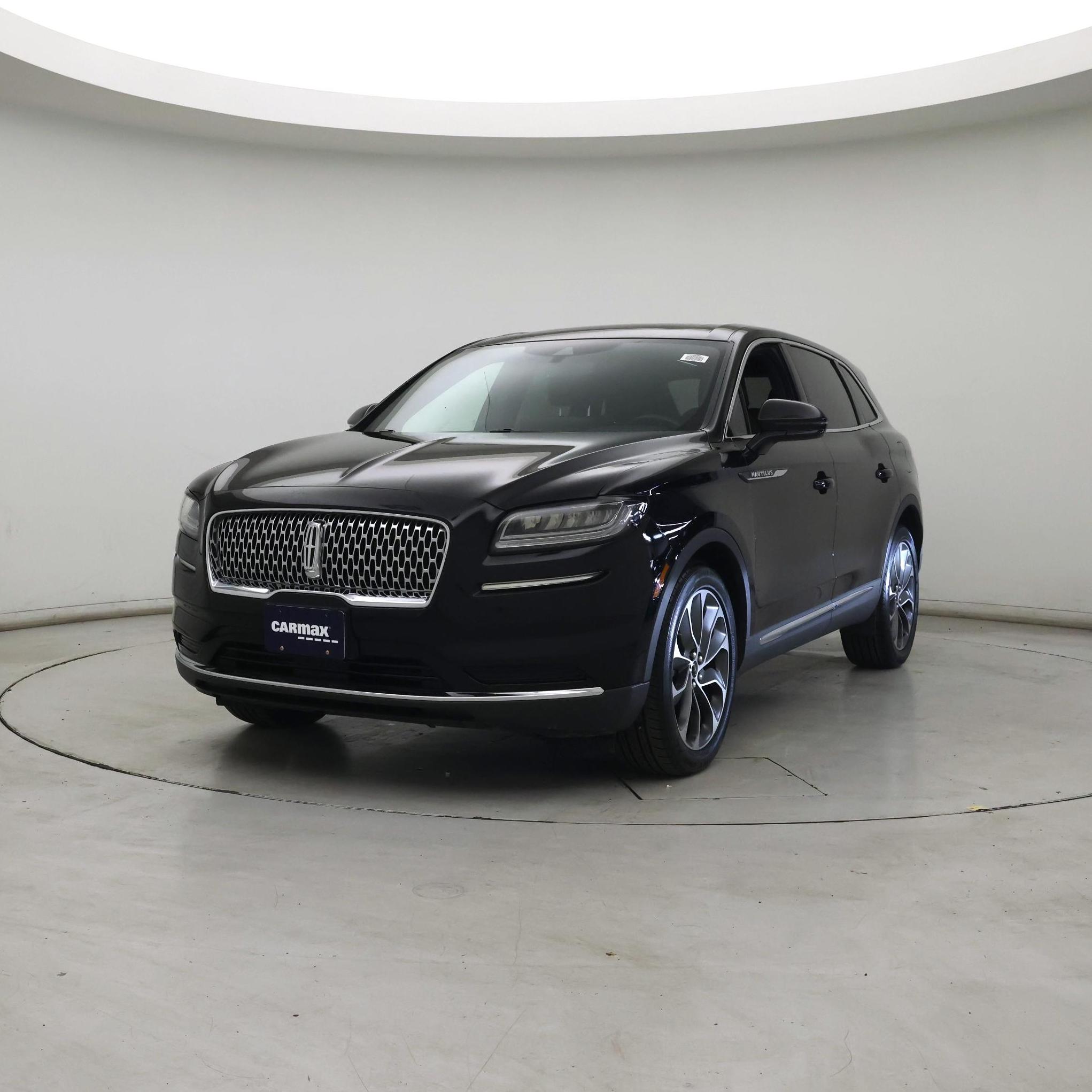 Thumbnail: 2023 Lincoln Nautilus - 4