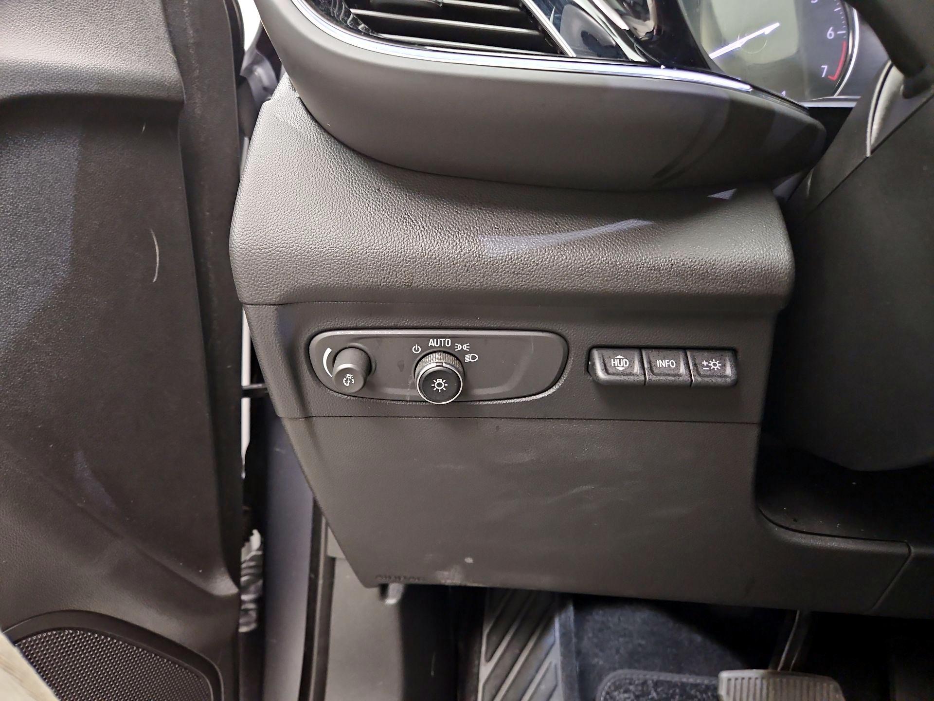 Thumbnail: 2022 Buick Envision - 13