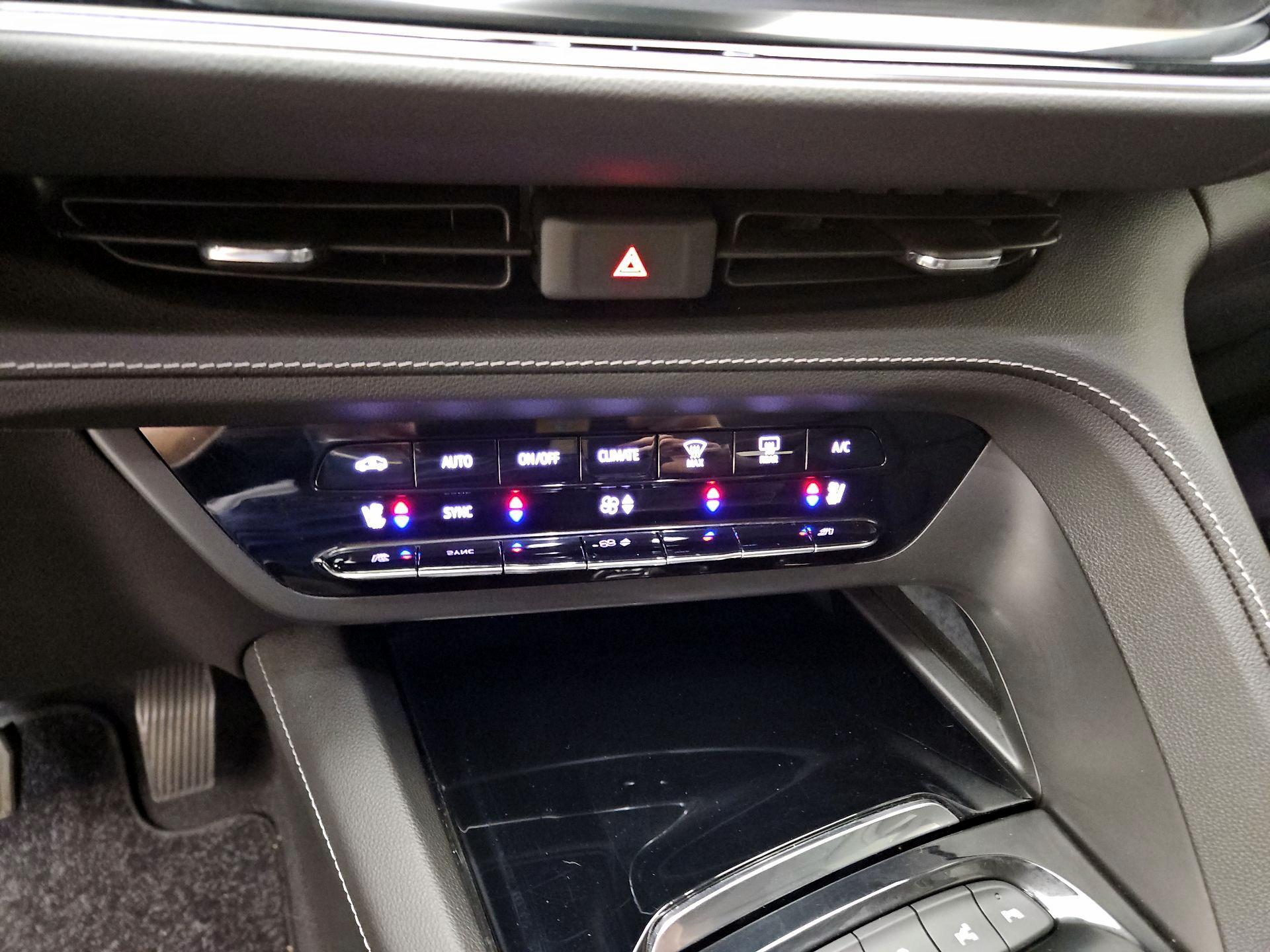 Thumbnail: 2022 Buick Envision - 17