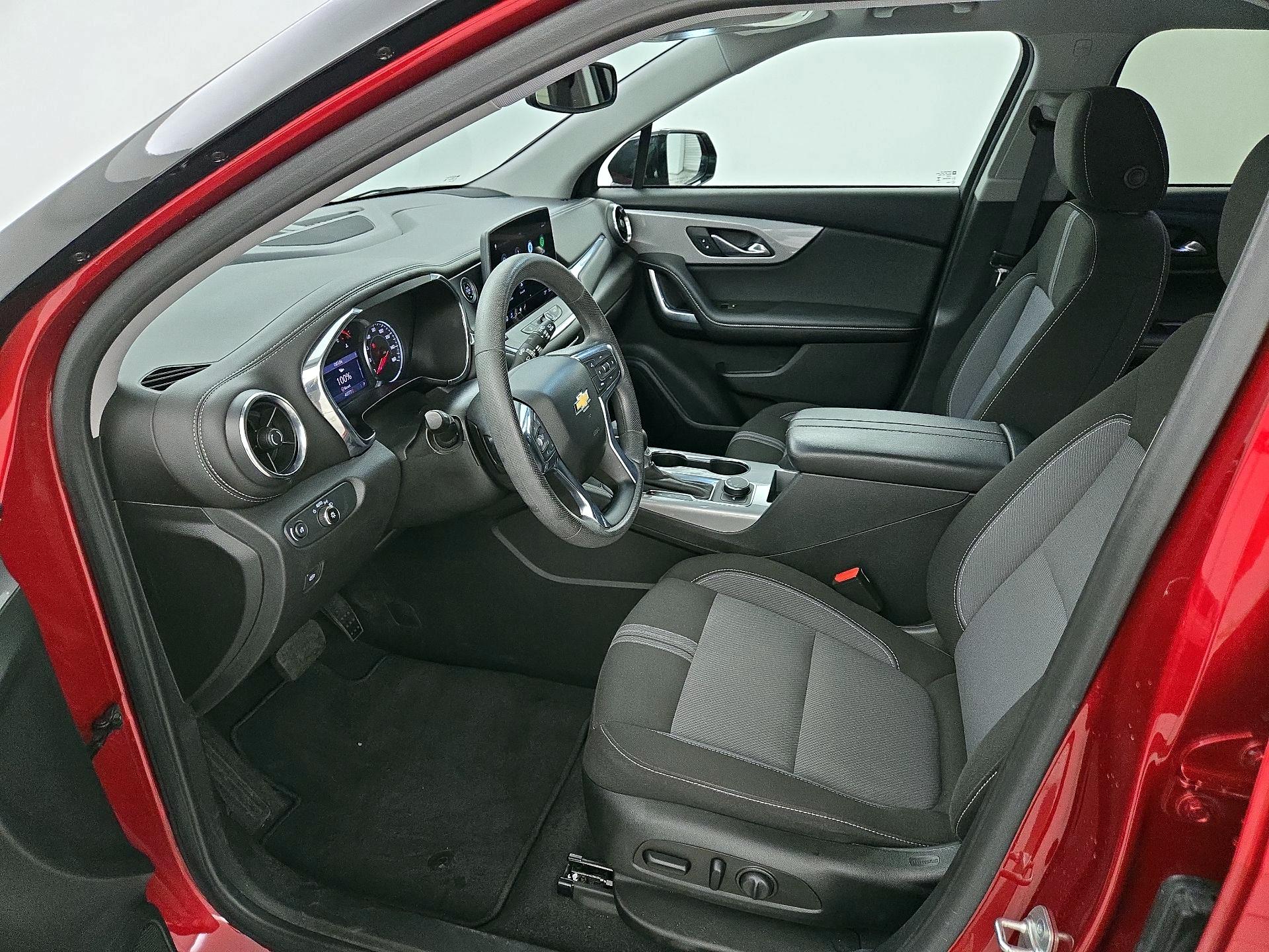 Thumbnail: 2023 Chevrolet Blazer - 11