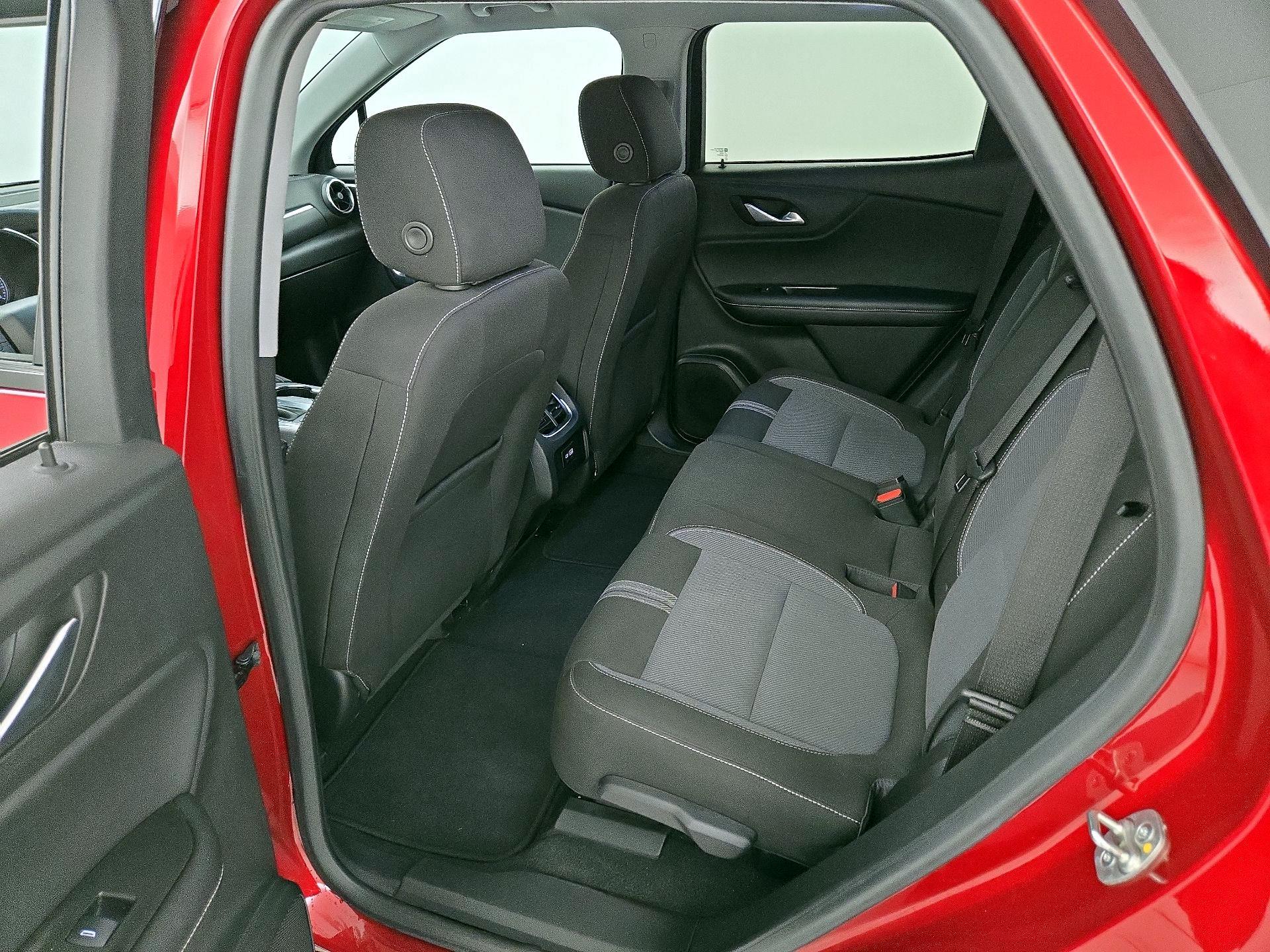 Thumbnail: 2023 Chevrolet Blazer - 19