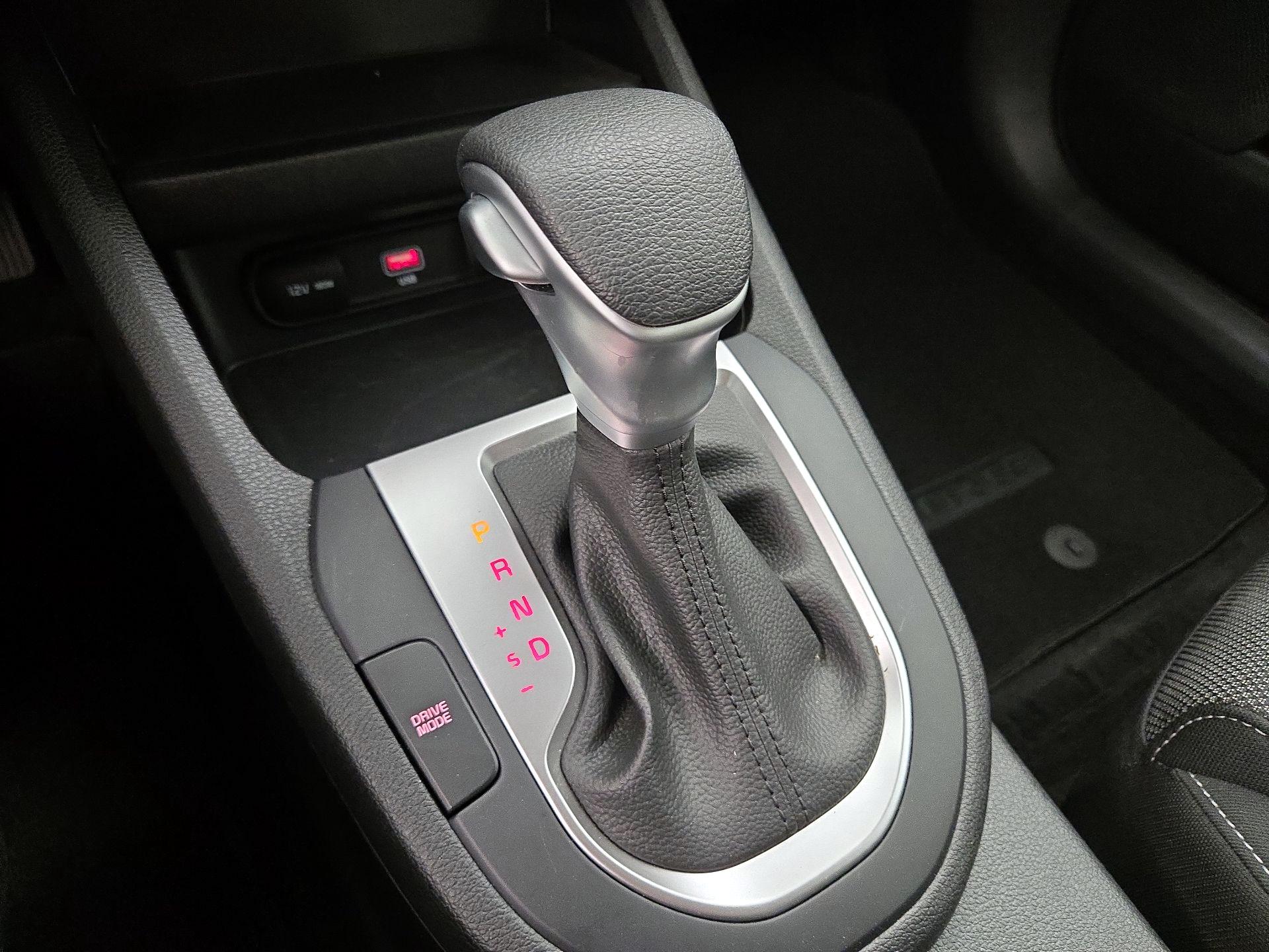 Thumbnail: 2023 Kia Forte - 17