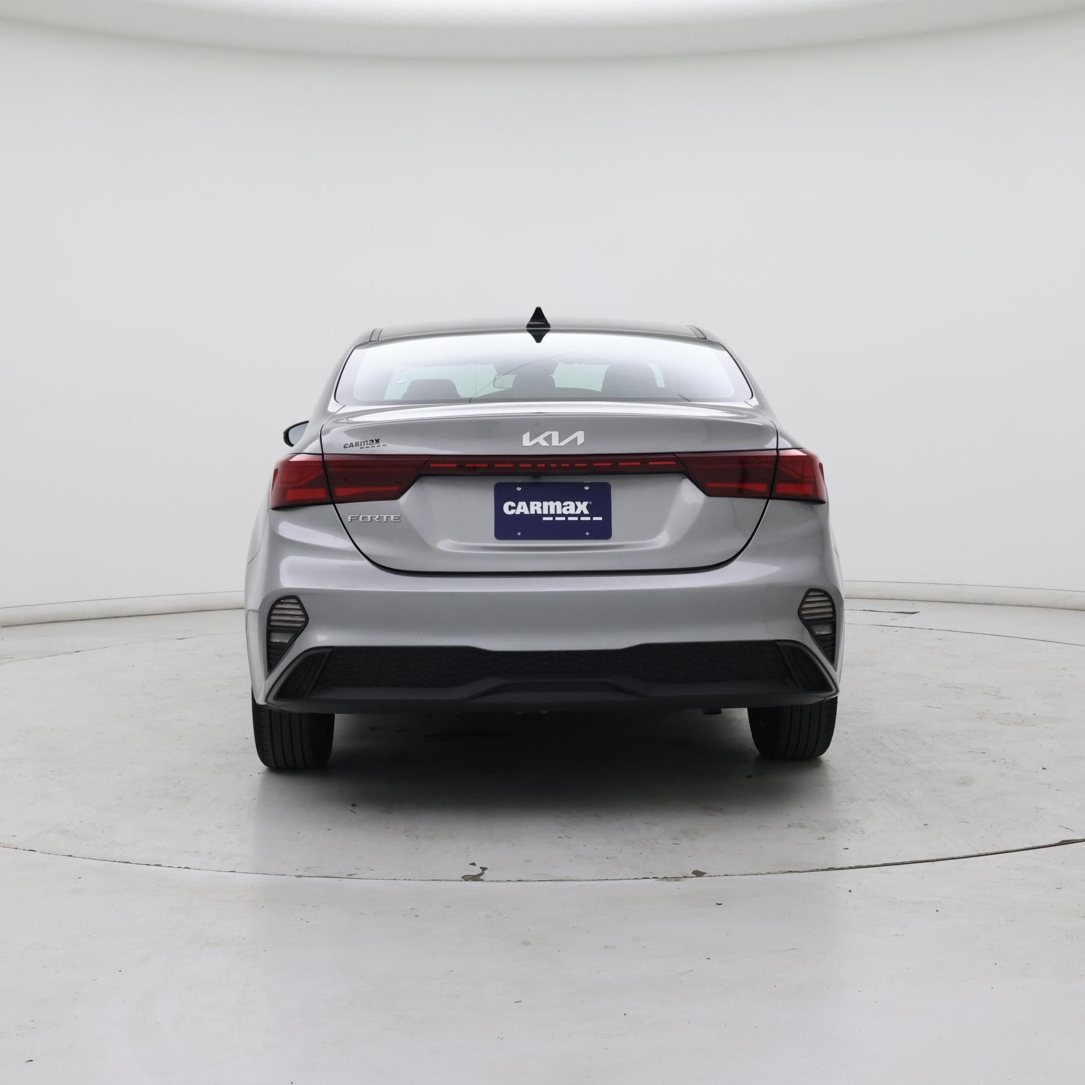 Thumbnail: 2023 Kia Forte - 6