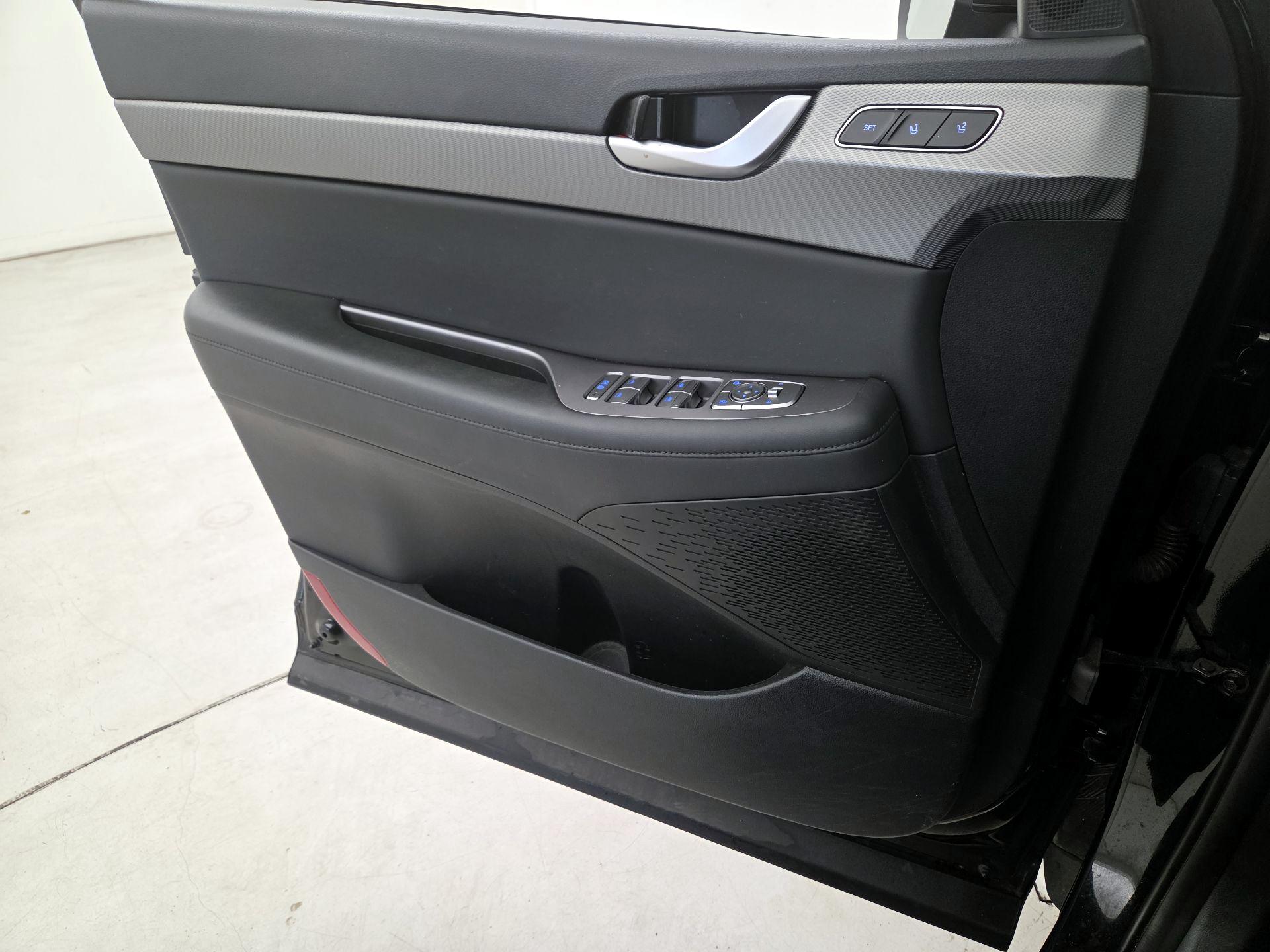 Thumbnail: 2022 Hyundai Palisade - 12