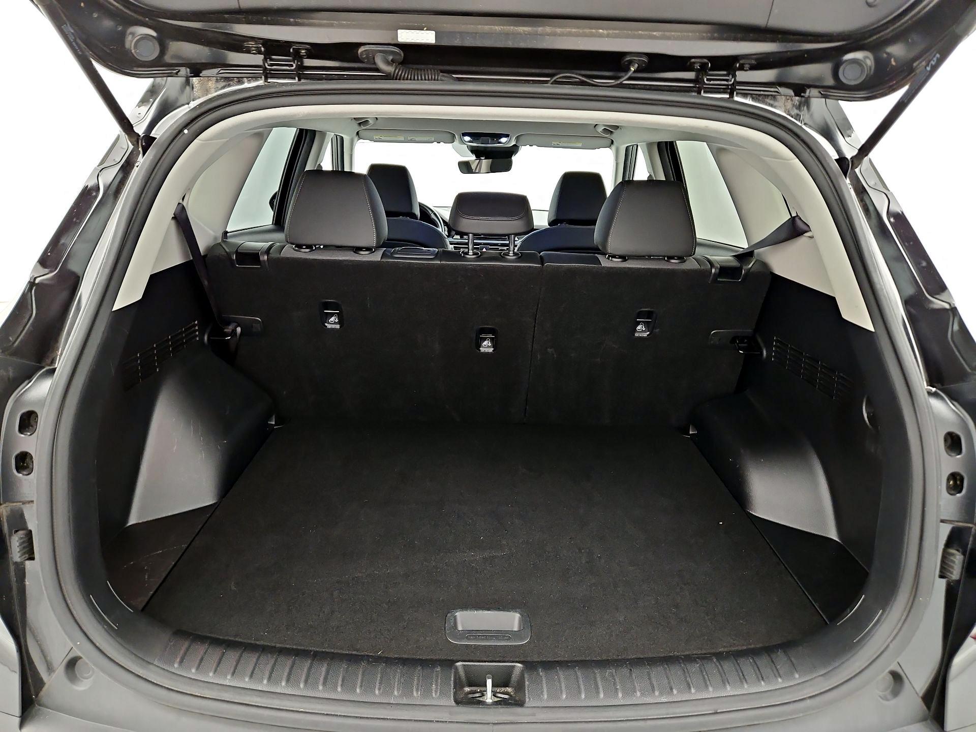 Thumbnail: 2023 Kia Seltos - 20