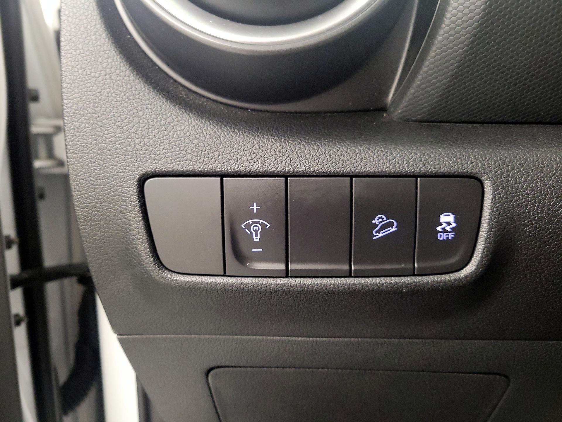 Thumbnail: 2023 Hyundai Kona - 13