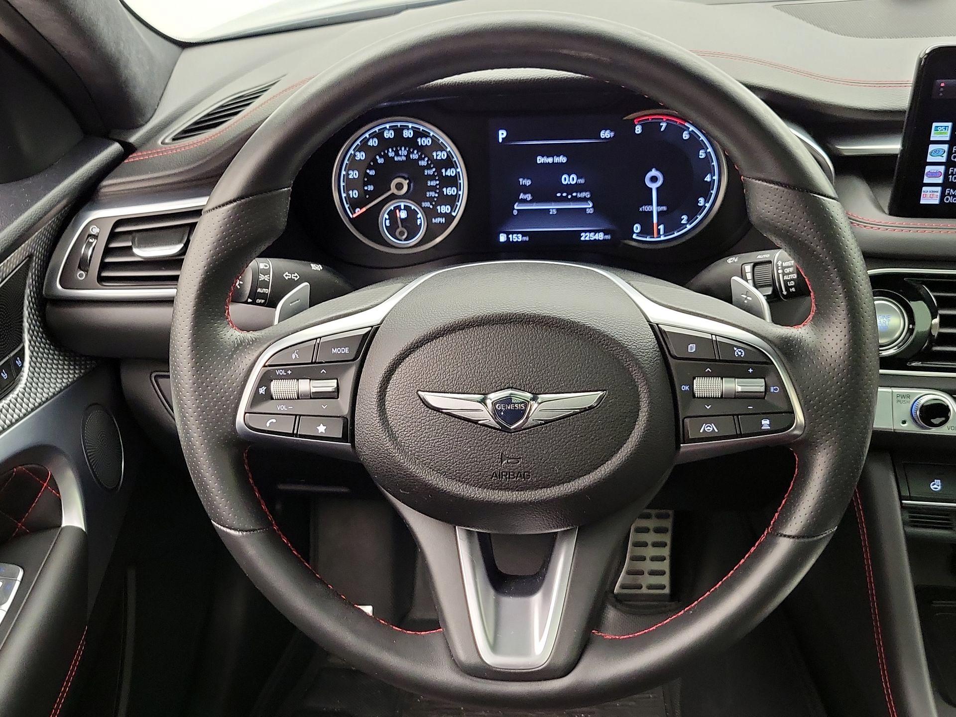 Thumbnail: 2023 Genesis G70 - 10