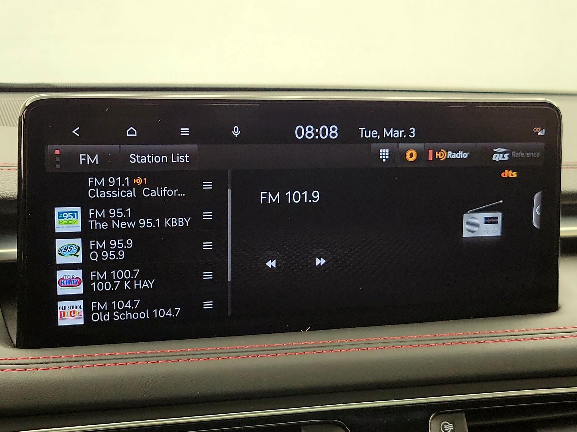 Thumbnail: 2023 Genesis G70 - 16