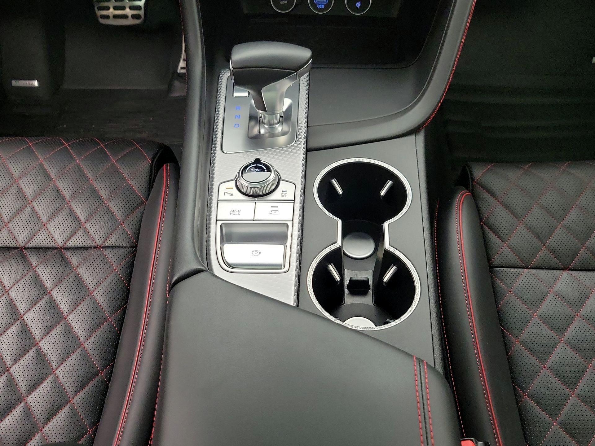 Thumbnail: 2023 Genesis G70 - 18