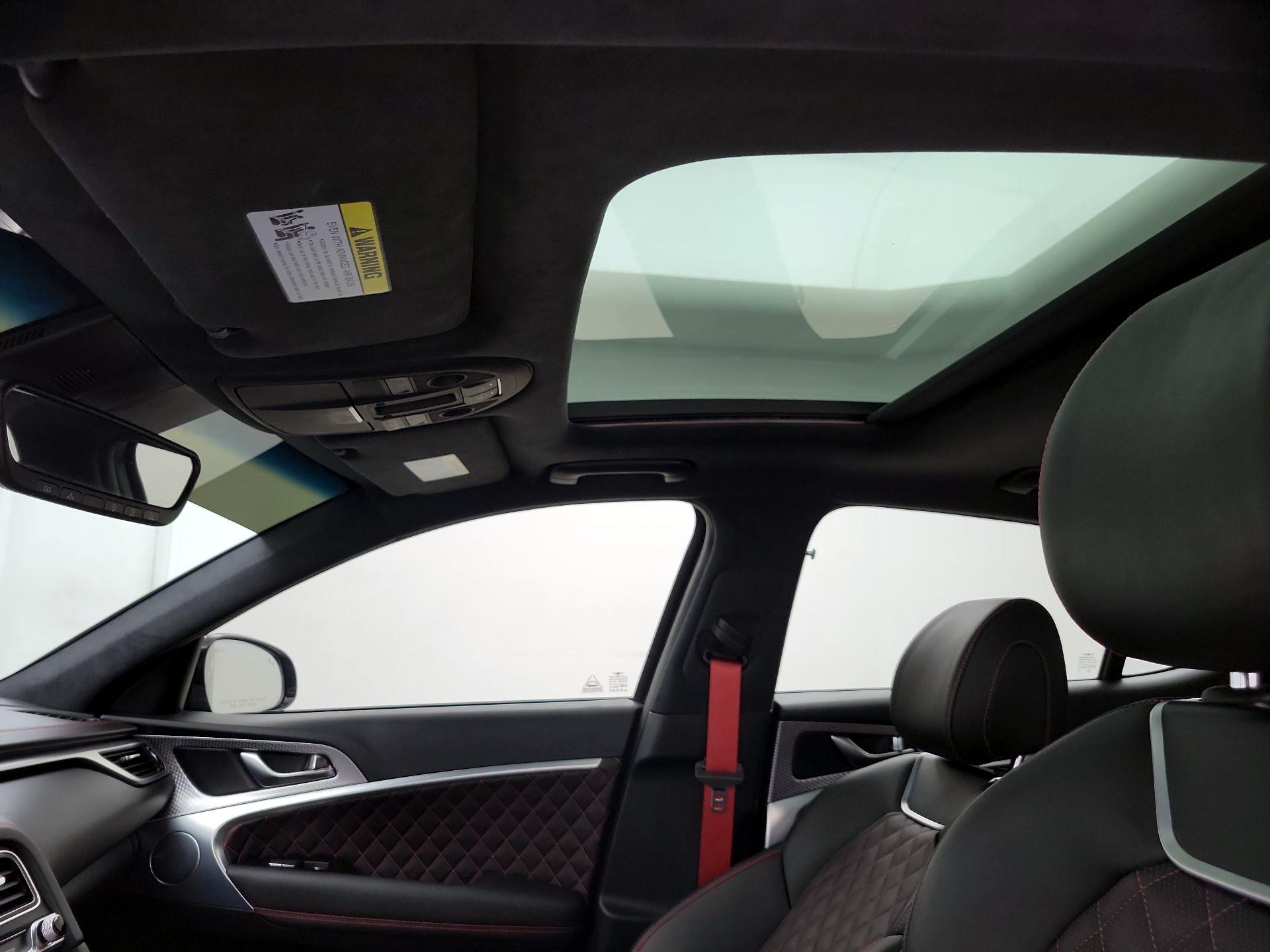 Thumbnail: 2023 Genesis G70 - 20