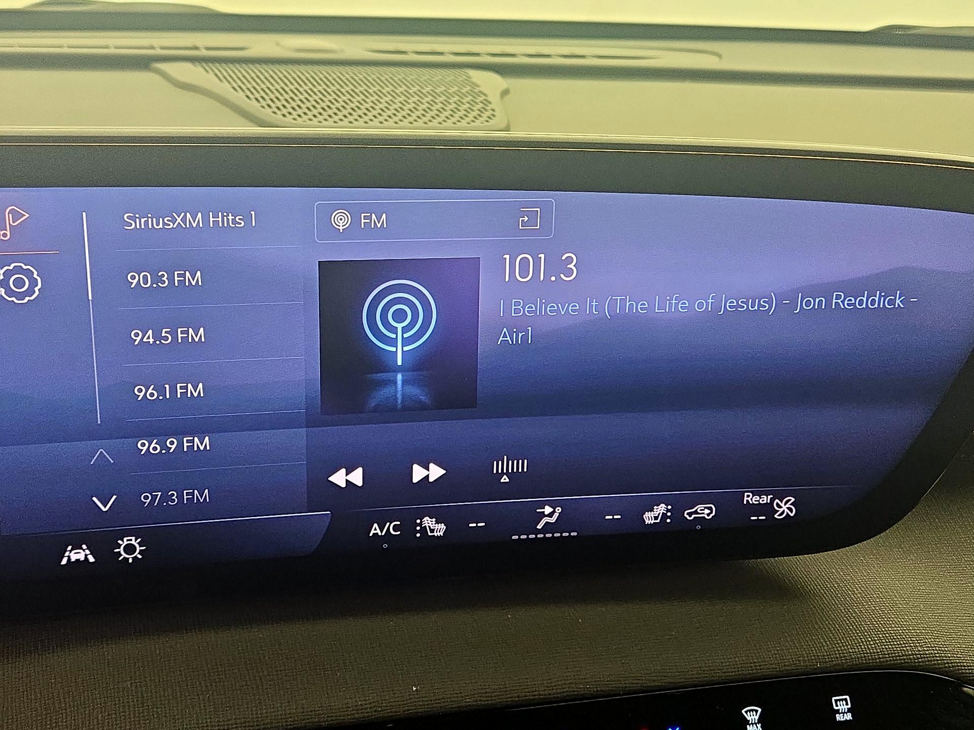 Thumbnail: 2025 Buick Enclave - 15