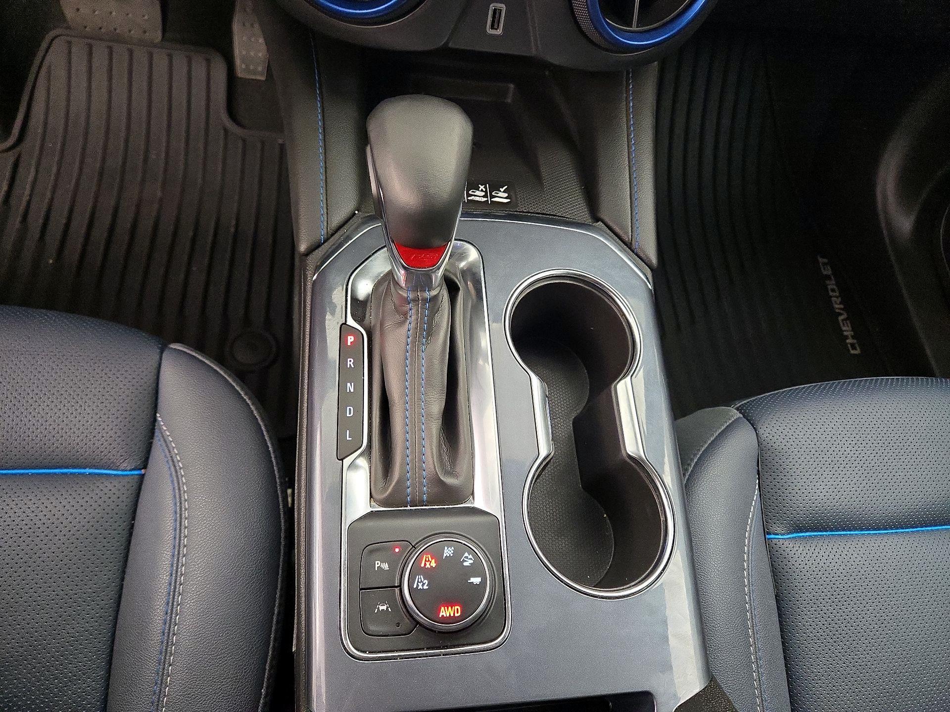 Thumbnail: 2025 Chevrolet Blazer - 18