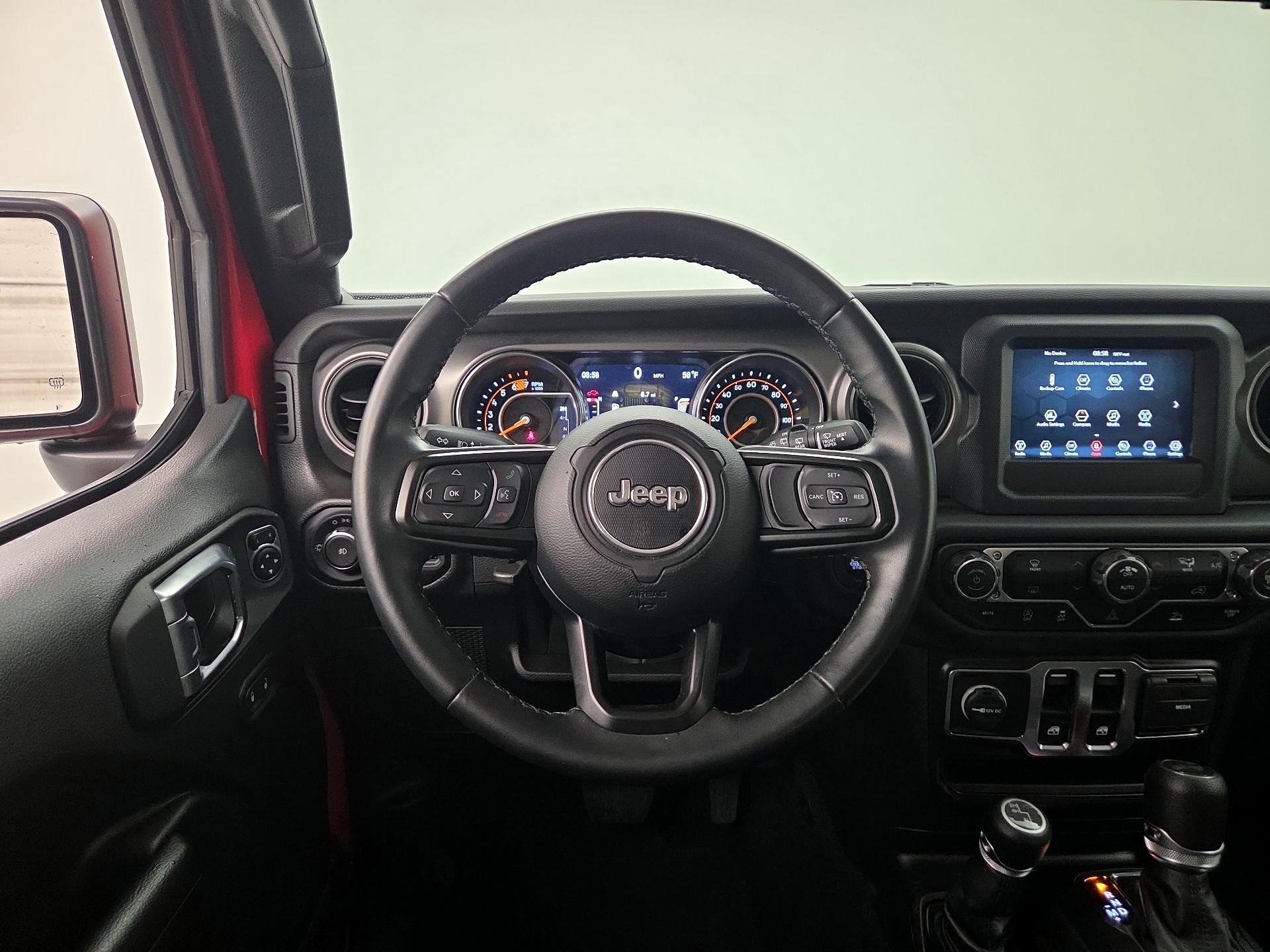 Thumbnail: 2022 Jeep Wrangler - 10