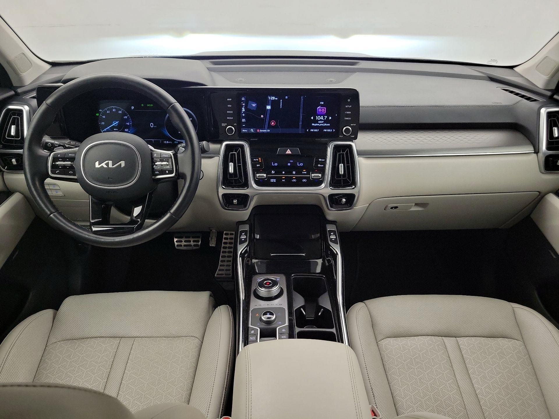 Thumbnail: 2022 Kia Sorento - 9