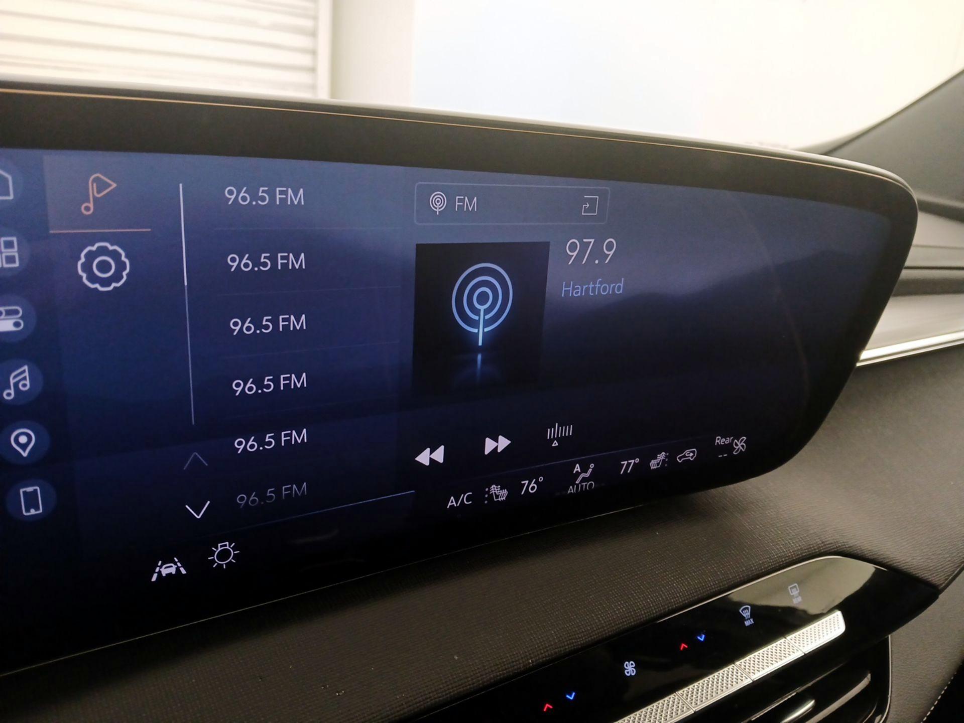 Thumbnail: 2025 Buick Enclave - 15