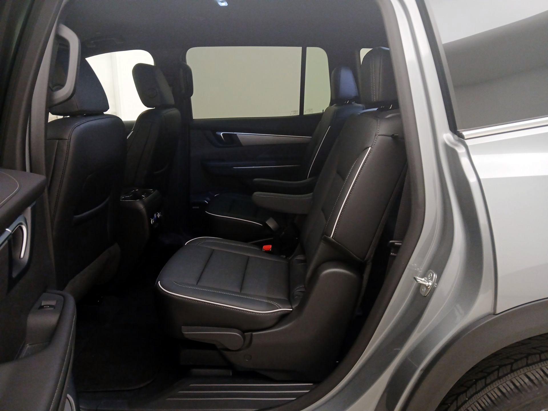 Thumbnail: 2025 Buick Enclave - 19