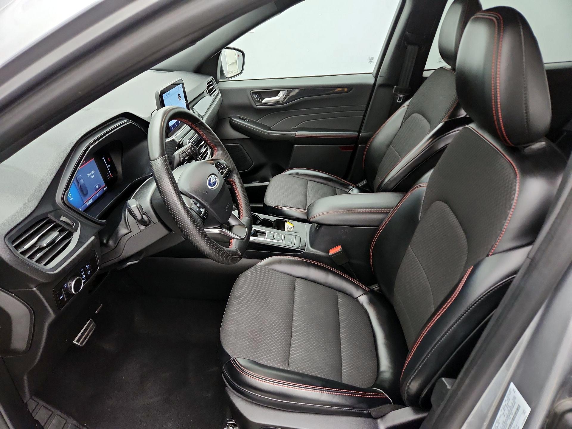 Thumbnail: 2023 Ford Escape - 11