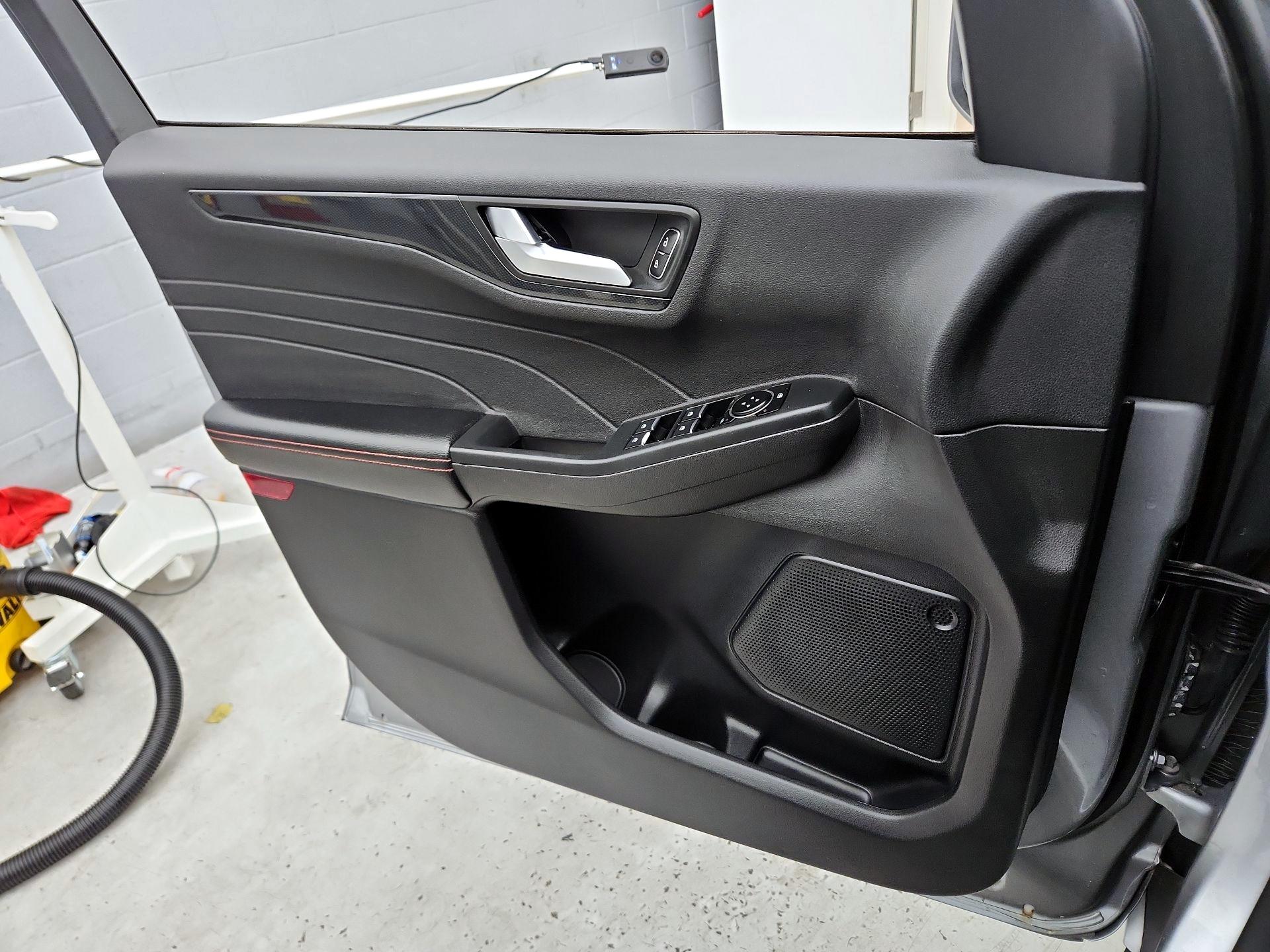 Thumbnail: 2023 Ford Escape - 12