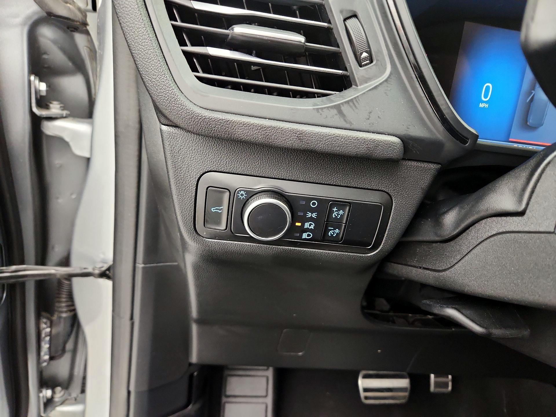 Thumbnail: 2023 Ford Escape - 13