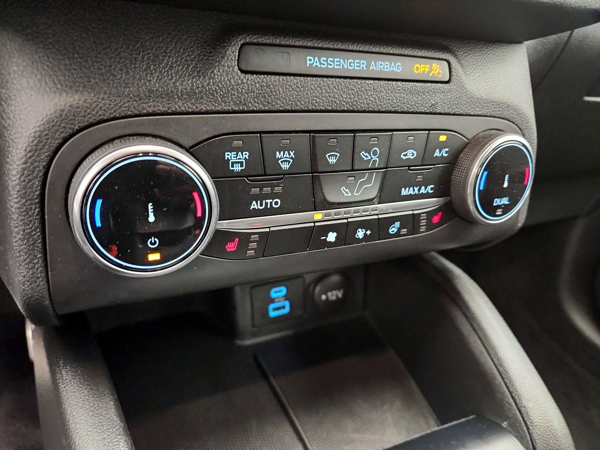 Thumbnail: 2023 Ford Escape - 16