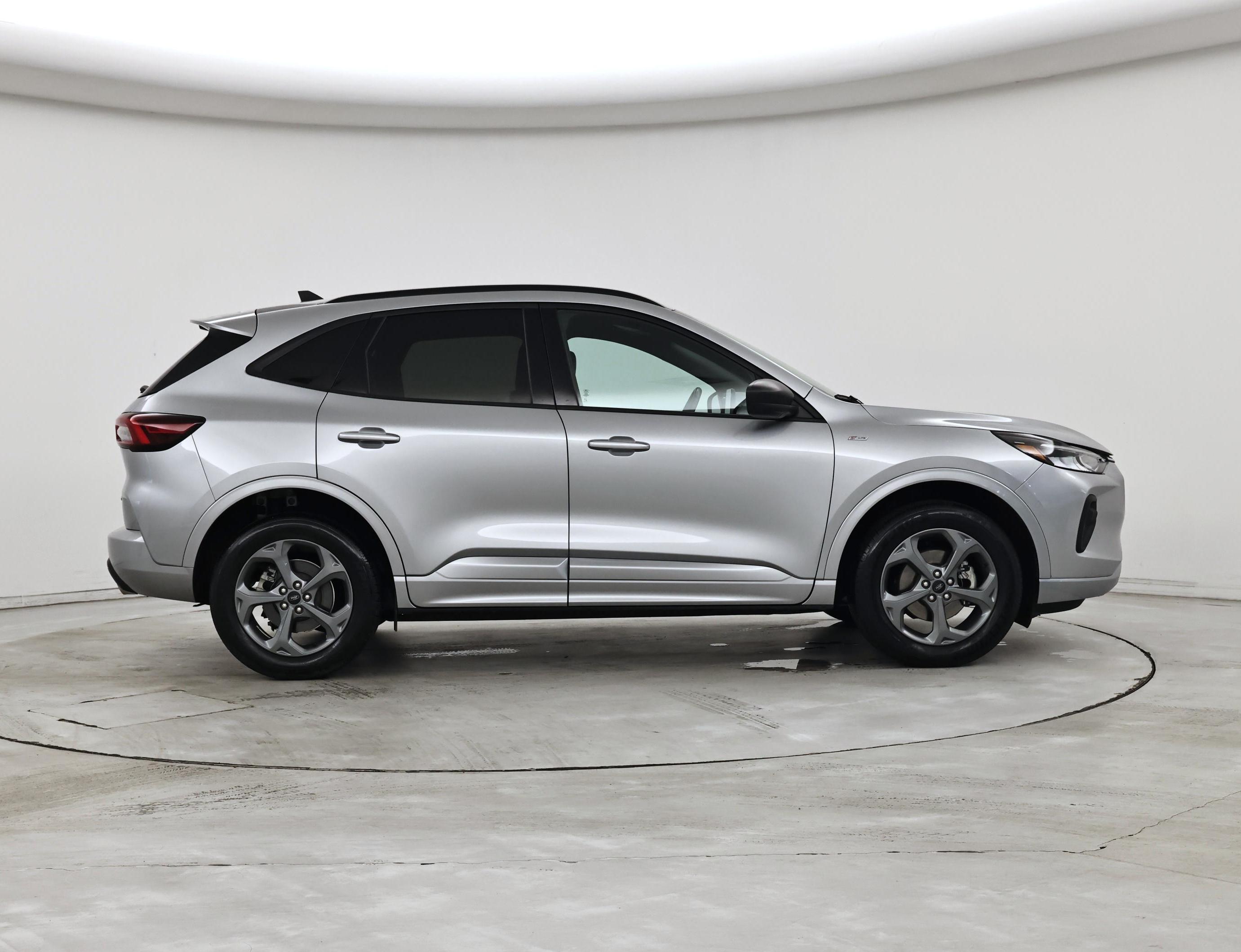 Thumbnail: 2023 Ford Escape - 7