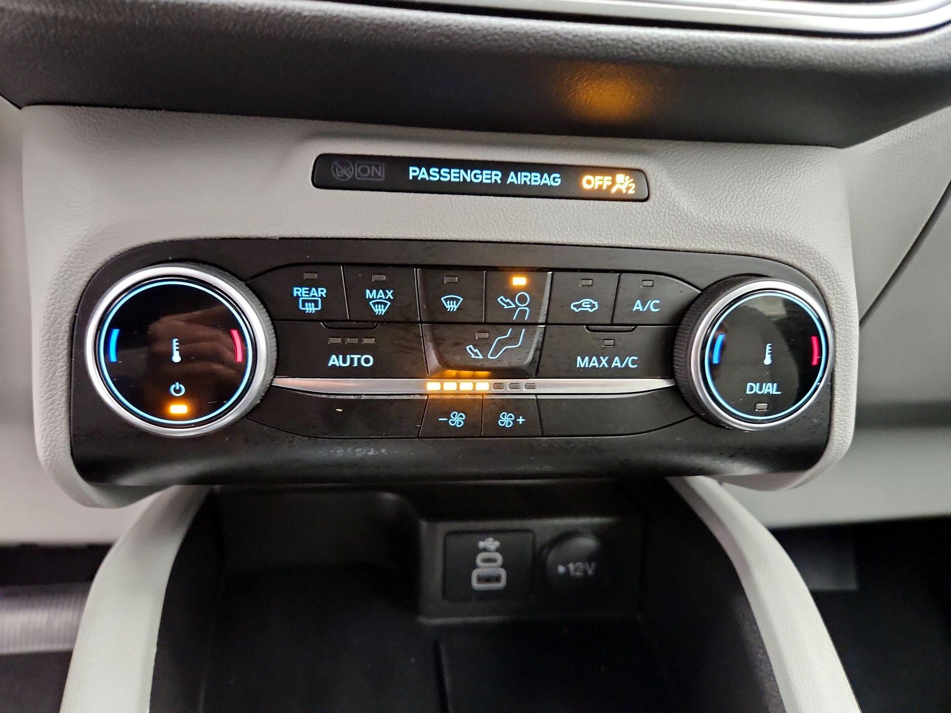 Thumbnail: 2024 Ford Escape - 16