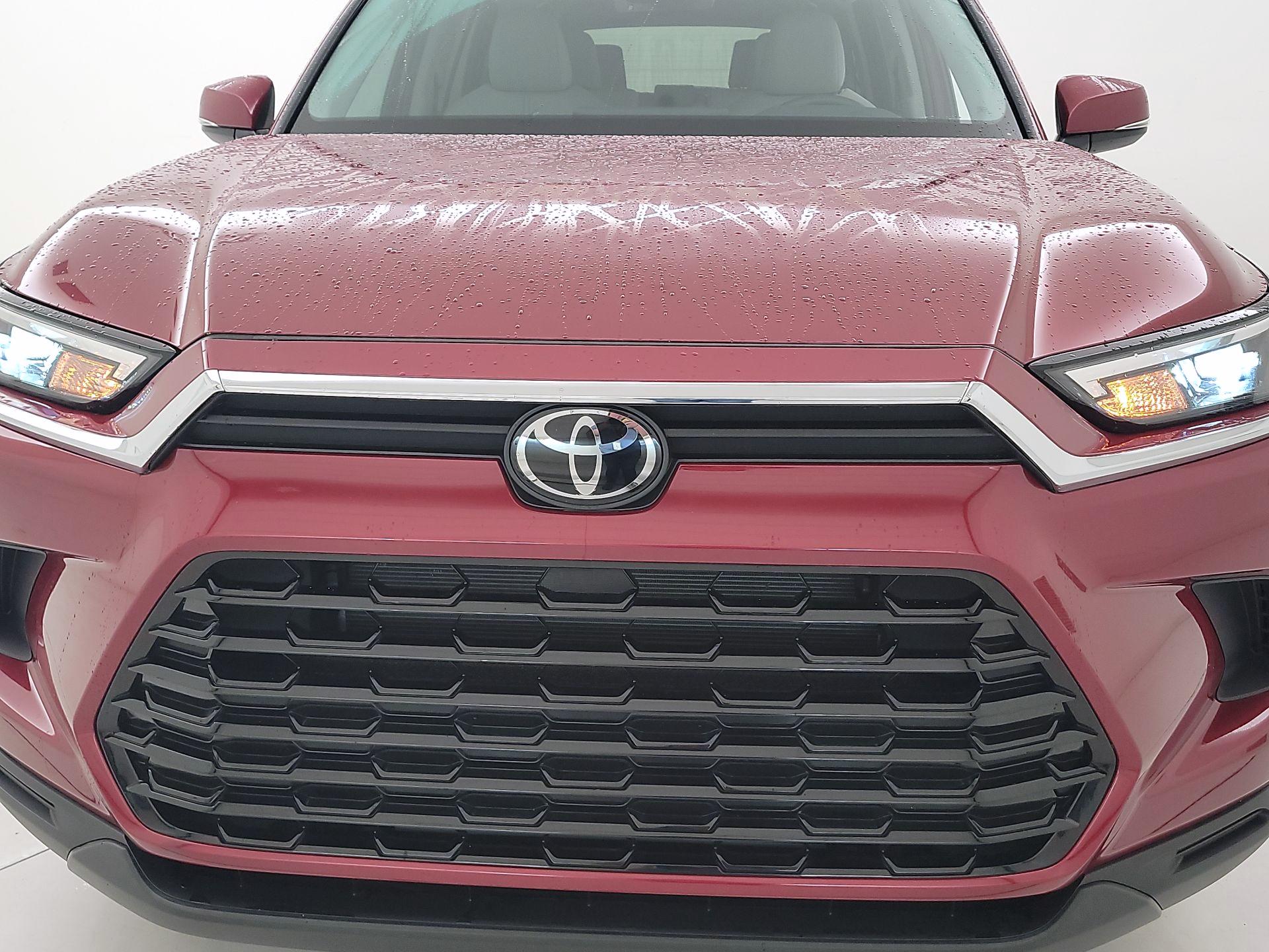 Thumbnail: 2024 Toyota Grand Highlander - 2