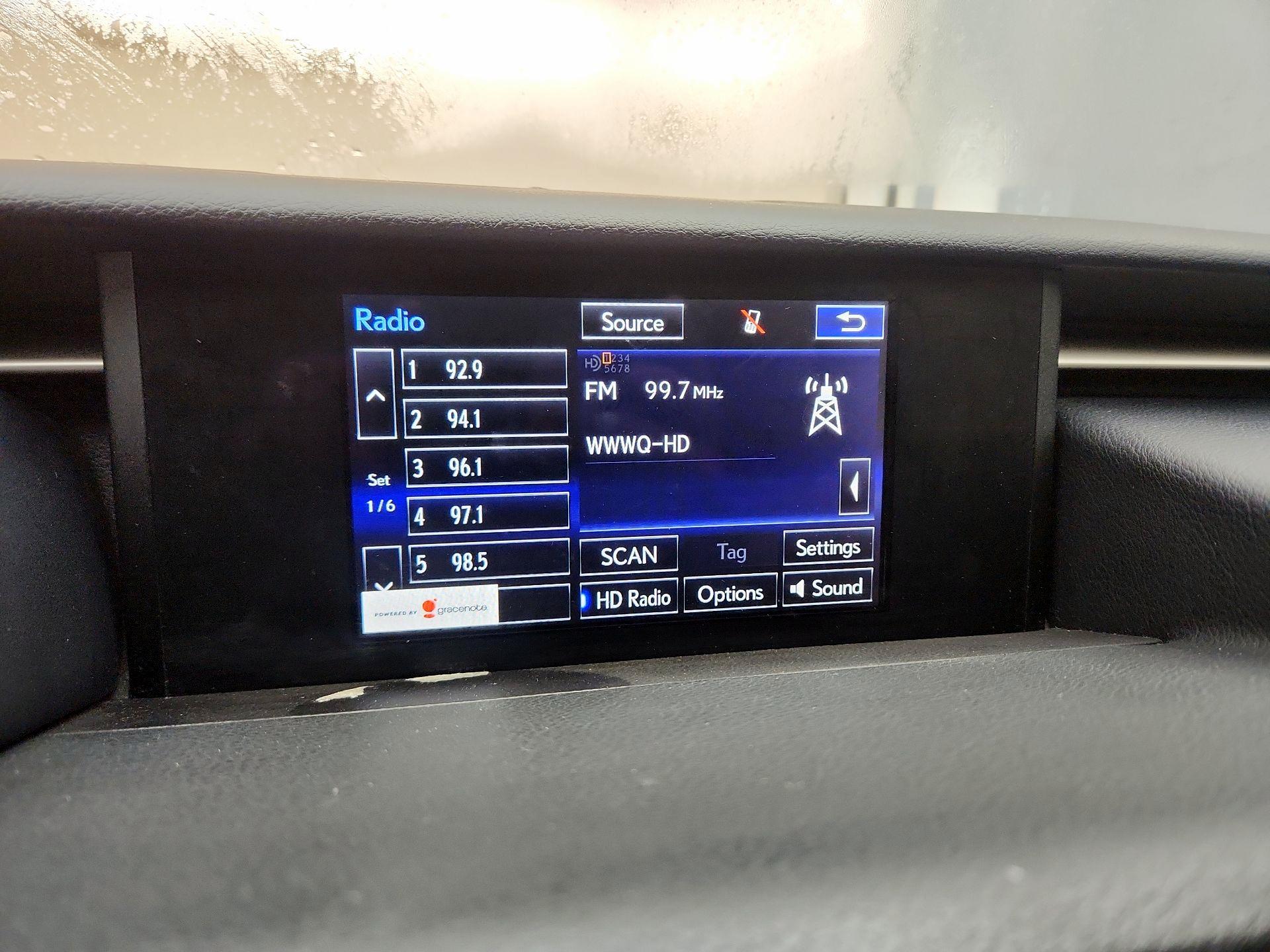 Thumbnail: 2017 Lexus RC - 16