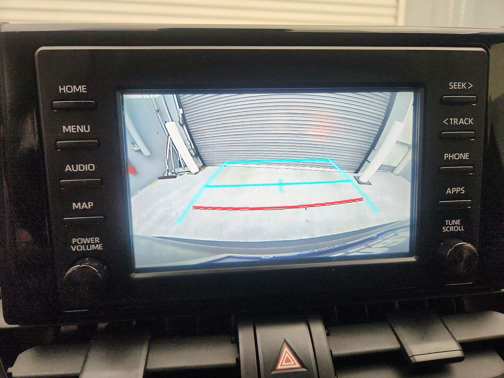 Thumbnail: 2019 Toyota RAV4 - 14