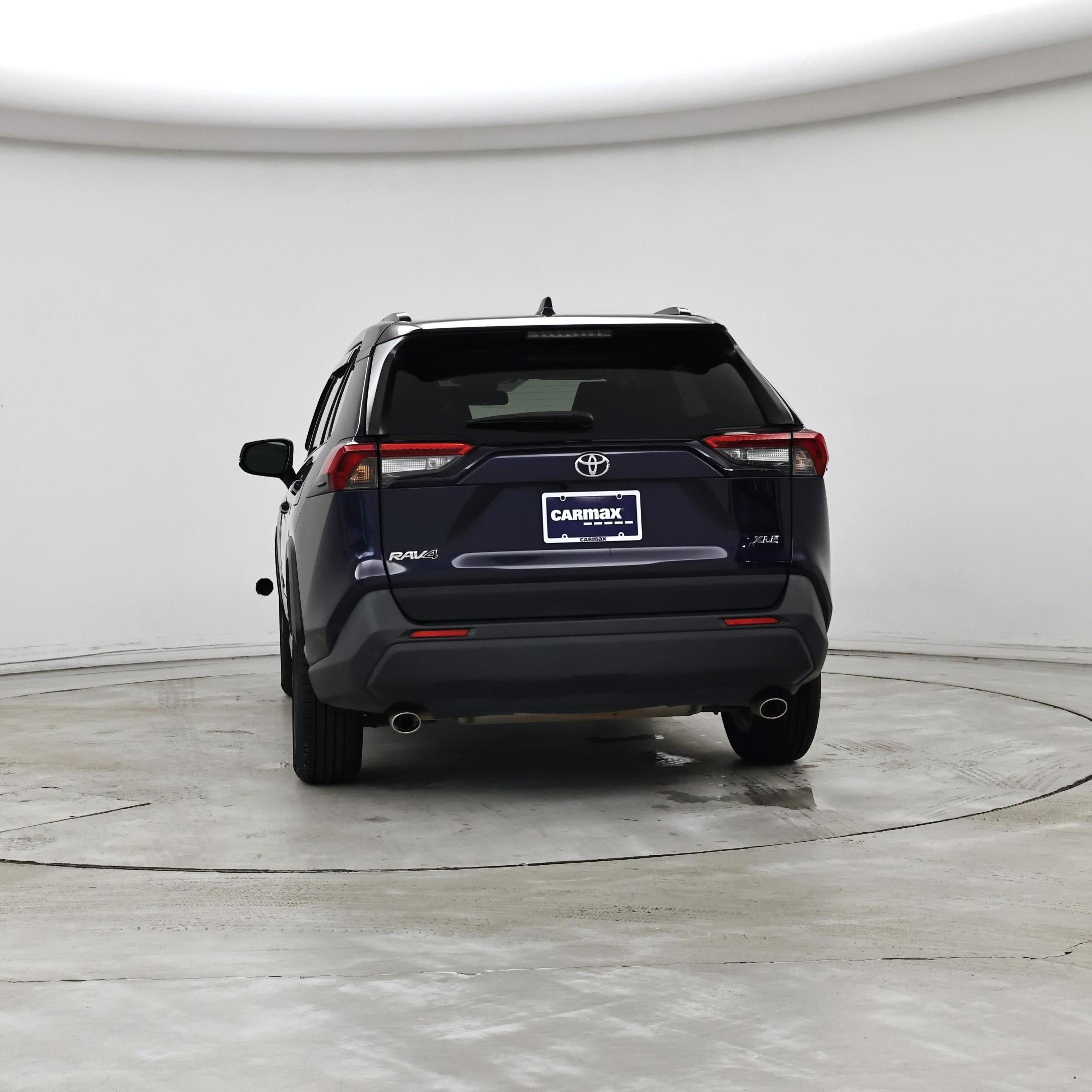 Thumbnail: 2019 Toyota RAV4 - 6