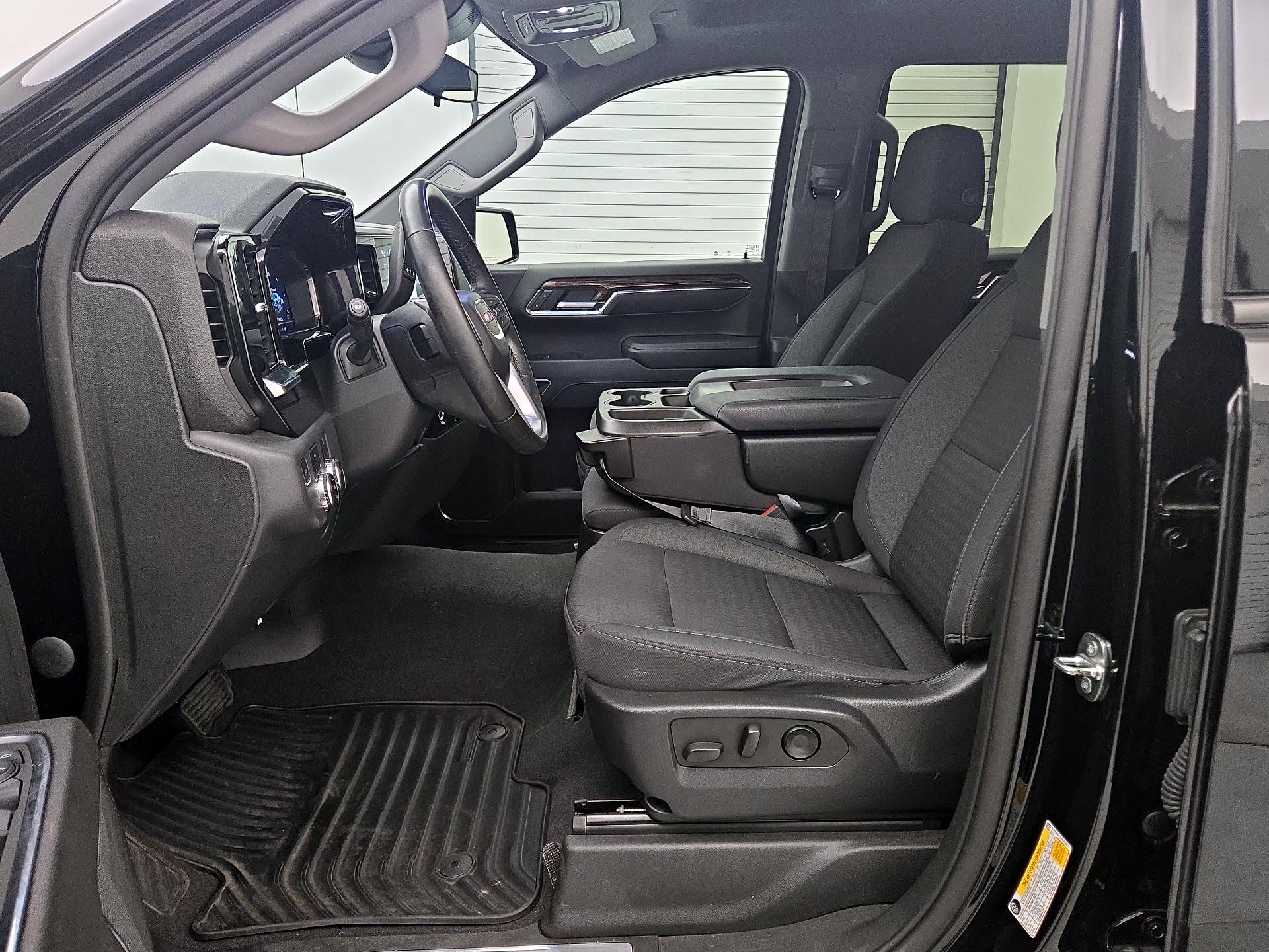 Thumbnail: 2023 GMC Sierra 1500 - 11