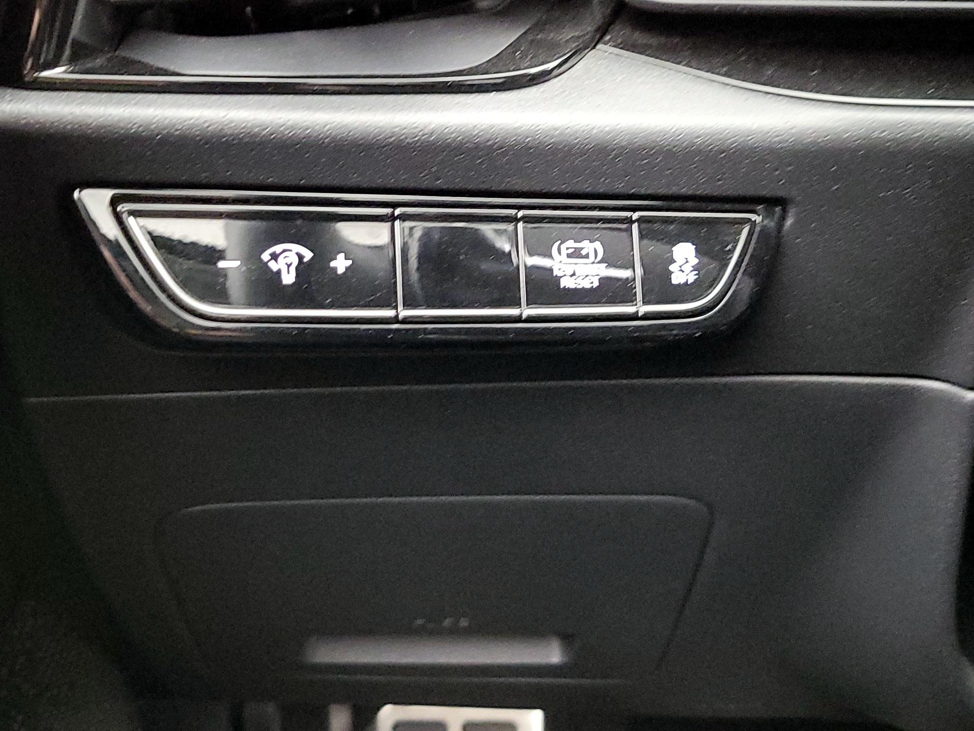 Thumbnail: 2023 Kia Niro - 13