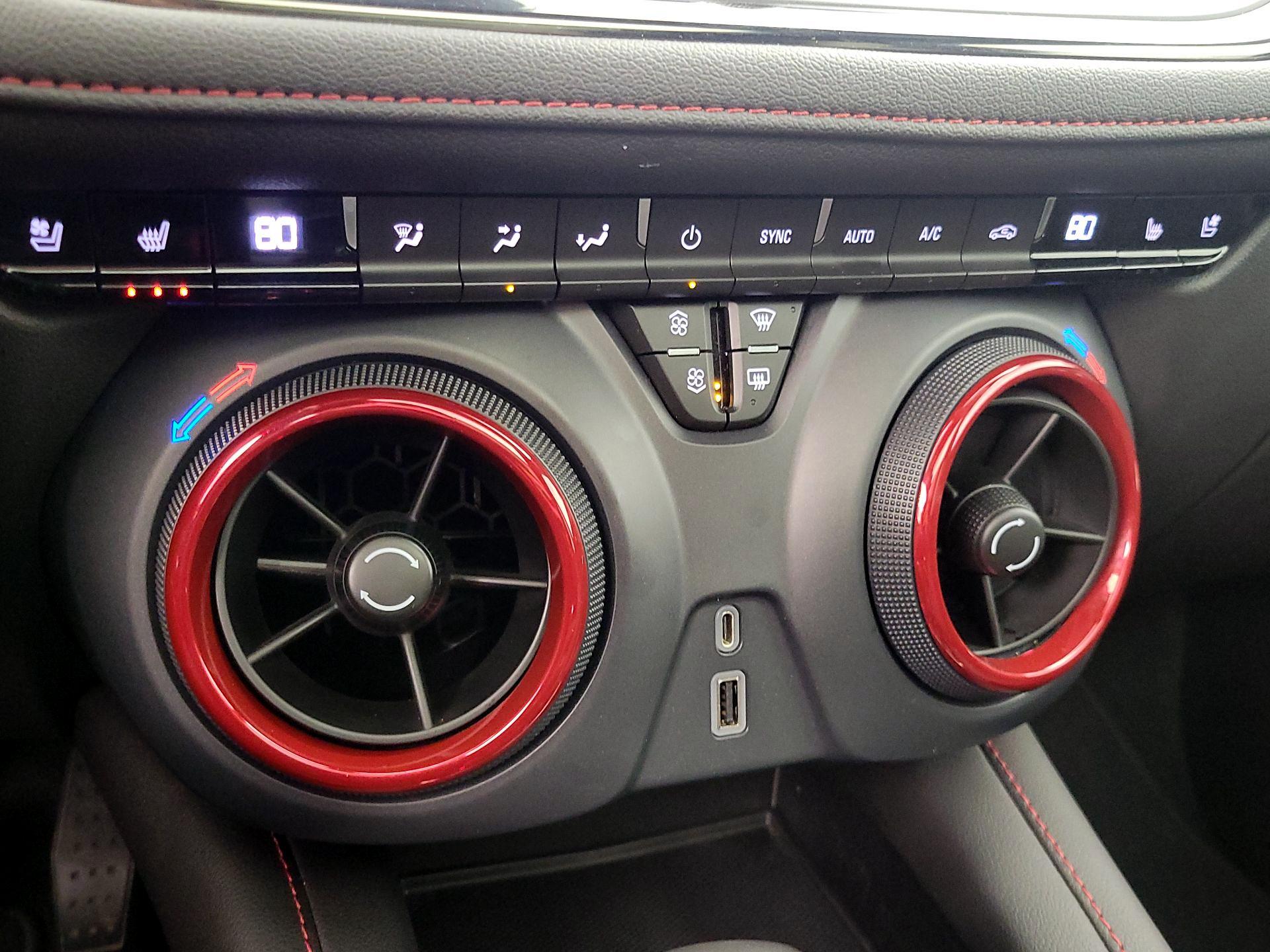 Thumbnail: 2022 Chevrolet Blazer - 16