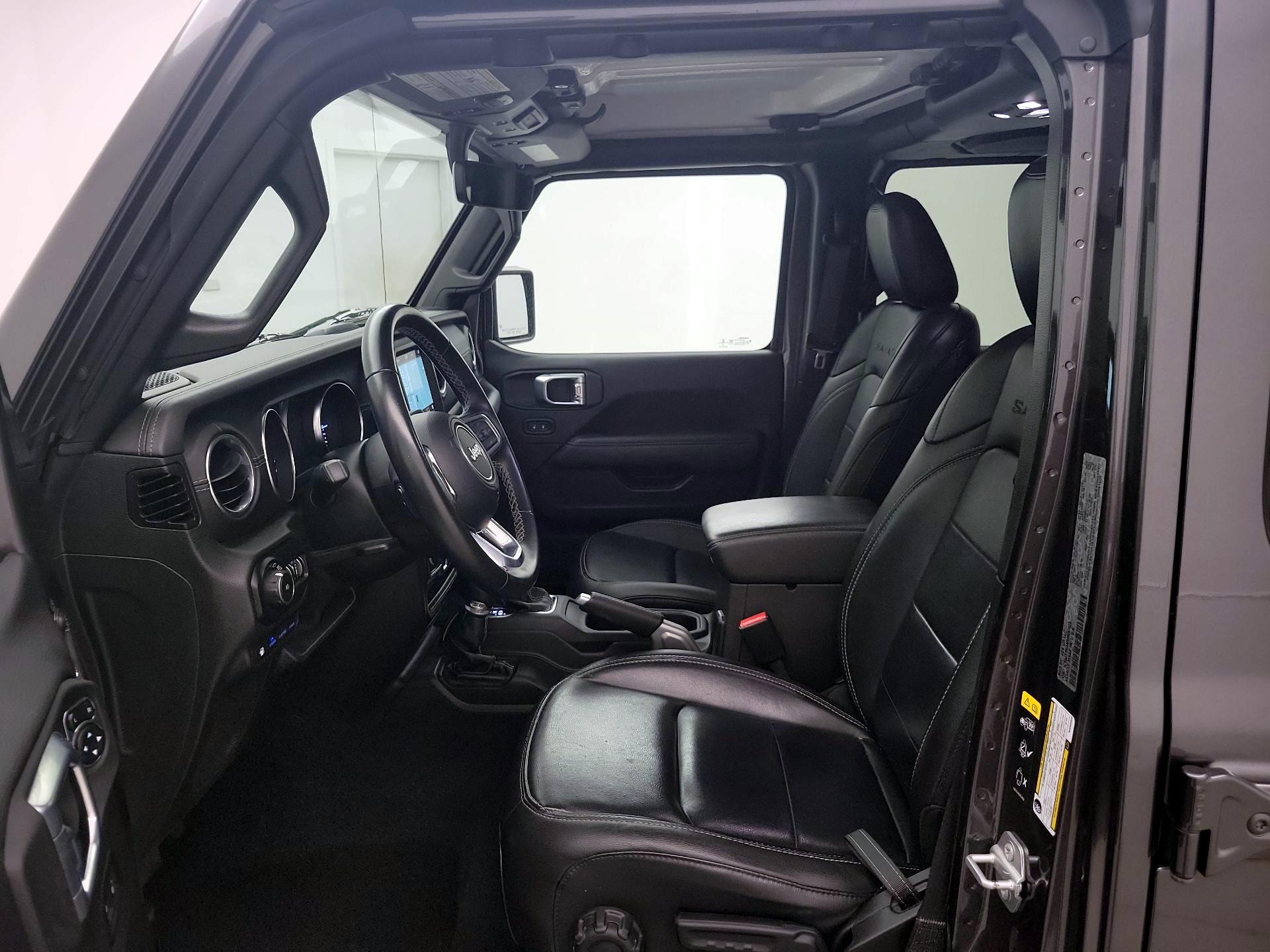 Thumbnail: 2021 Jeep Wrangler - 11