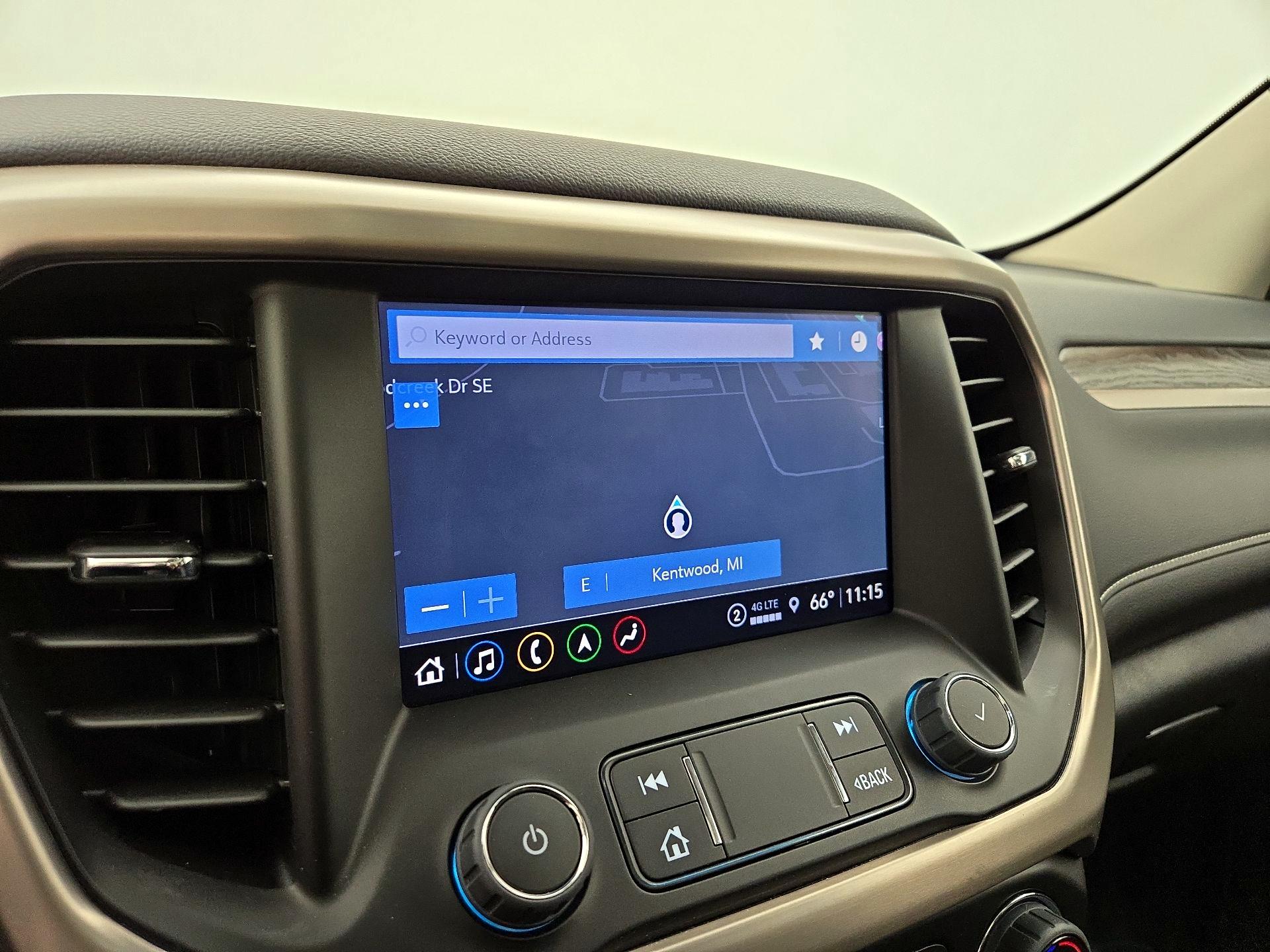 Thumbnail: 2023 GMC Acadia - 14