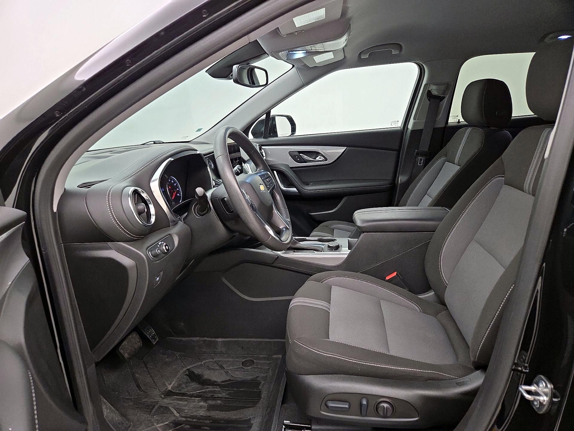 Thumbnail: 2023 Chevrolet Blazer - 11