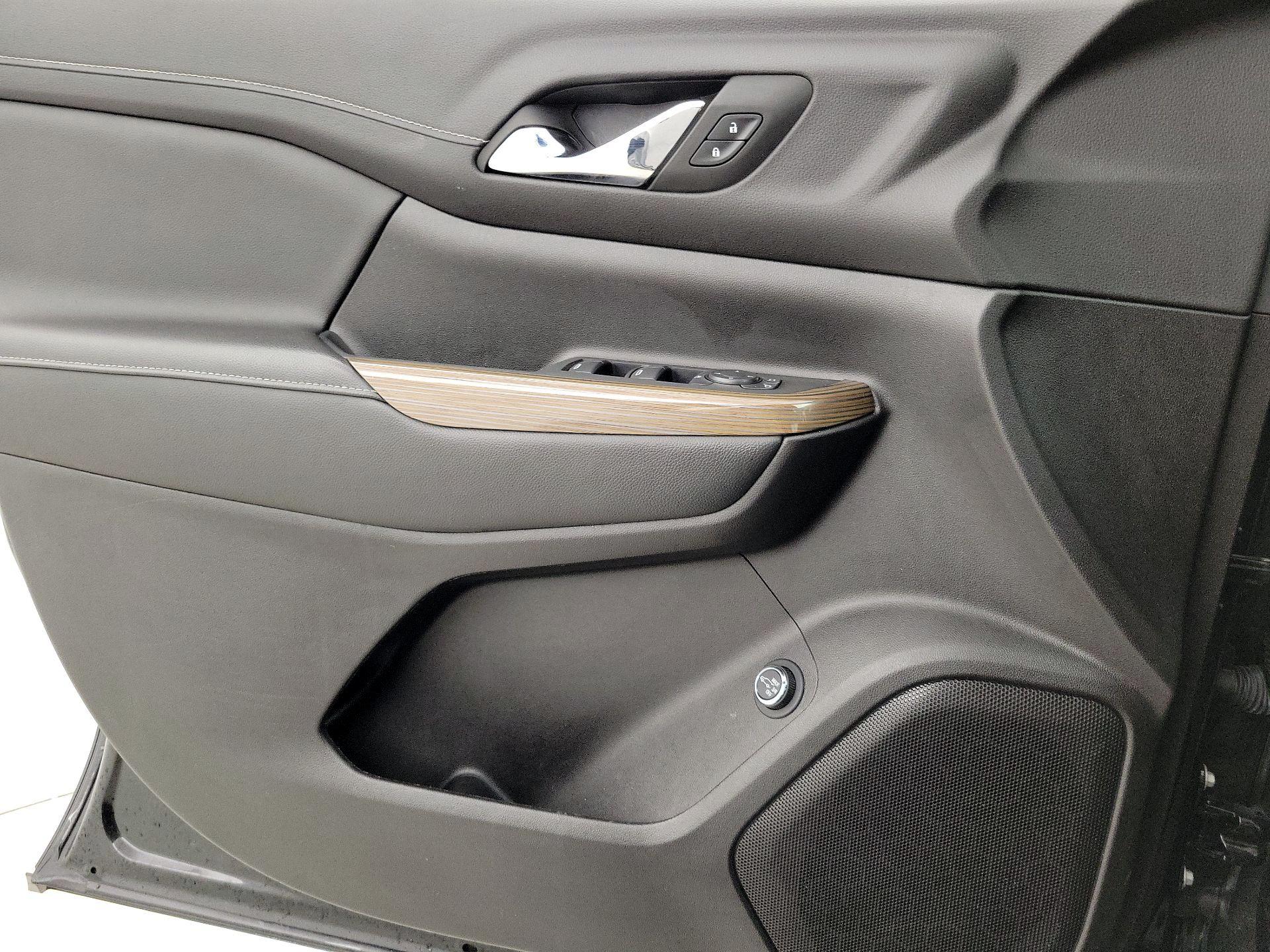 Thumbnail: 2023 GMC Acadia - 12