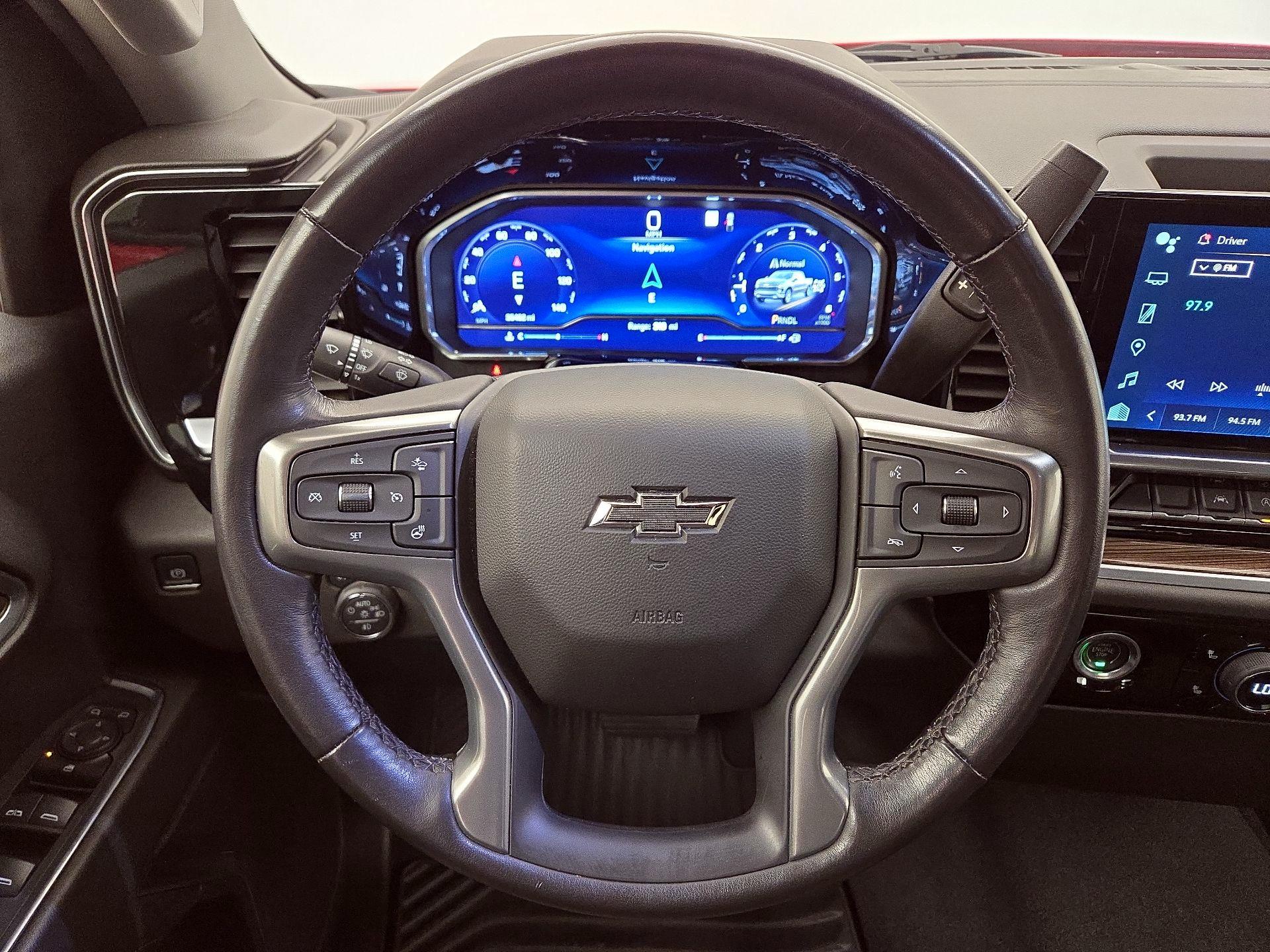 Thumbnail: 2022 Chevrolet Silverado 1500 - 10