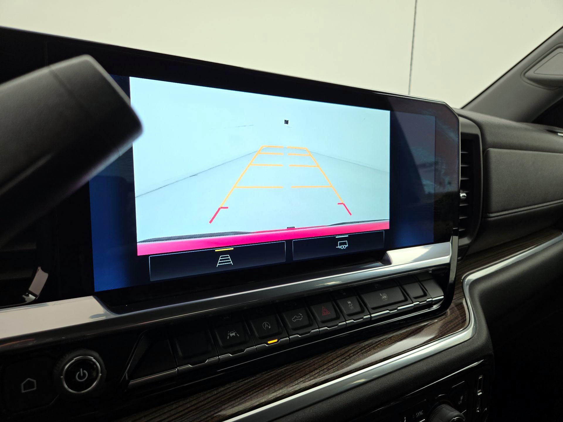 Thumbnail: 2022 Chevrolet Silverado 1500 - 14