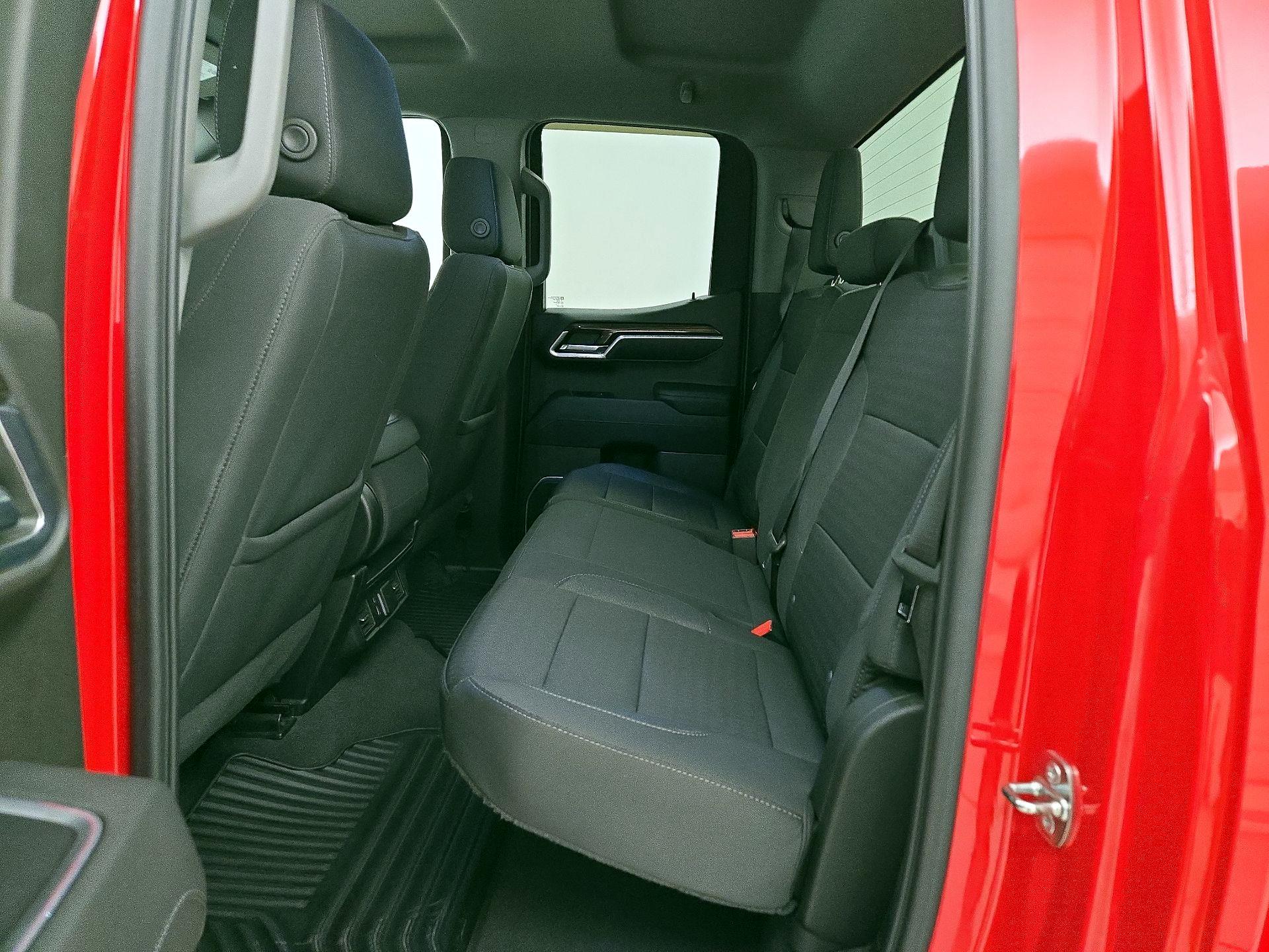 Thumbnail: 2022 Chevrolet Silverado 1500 - 19