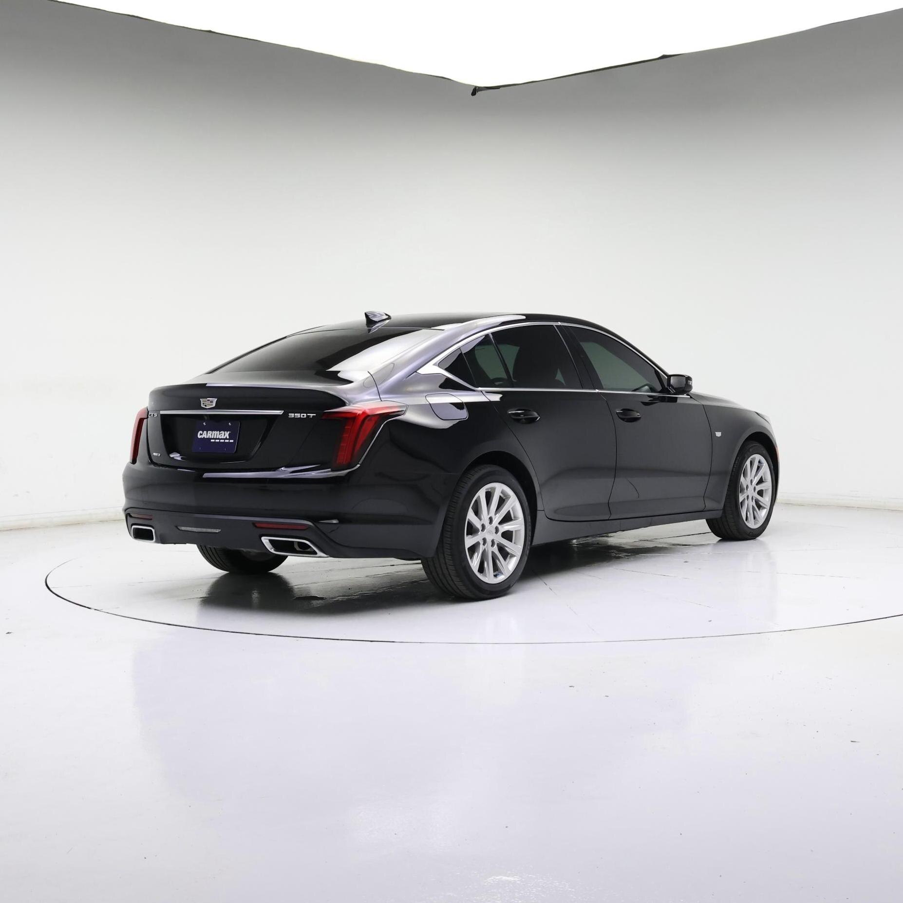 Thumbnail: 2023 Cadillac CT5 - 8