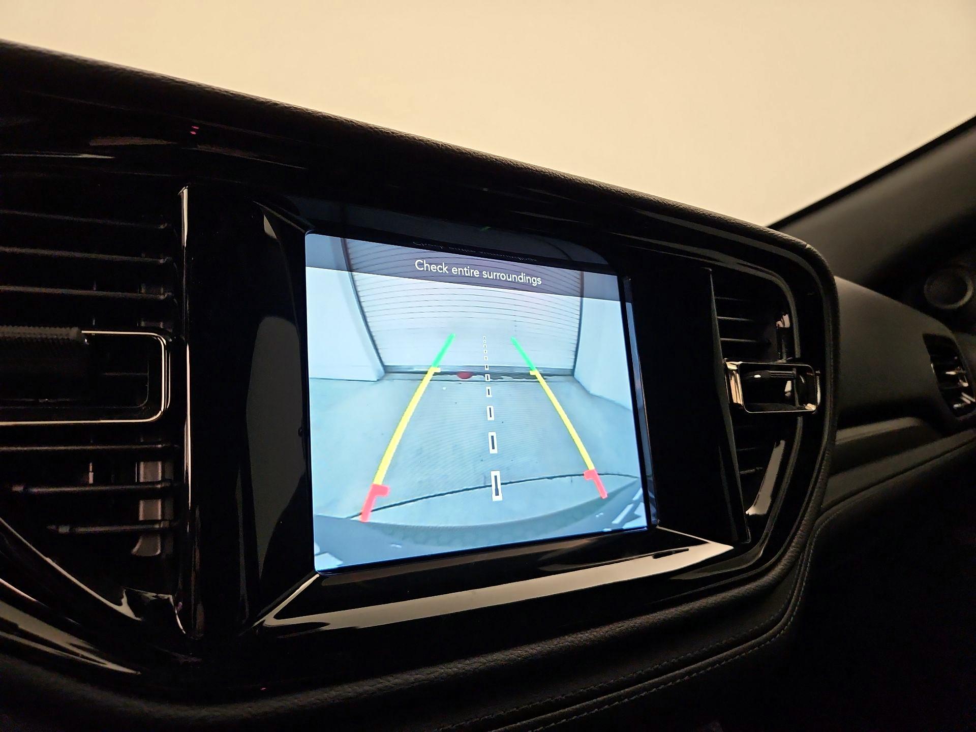 Thumbnail: 2022 Dodge Durango - 14